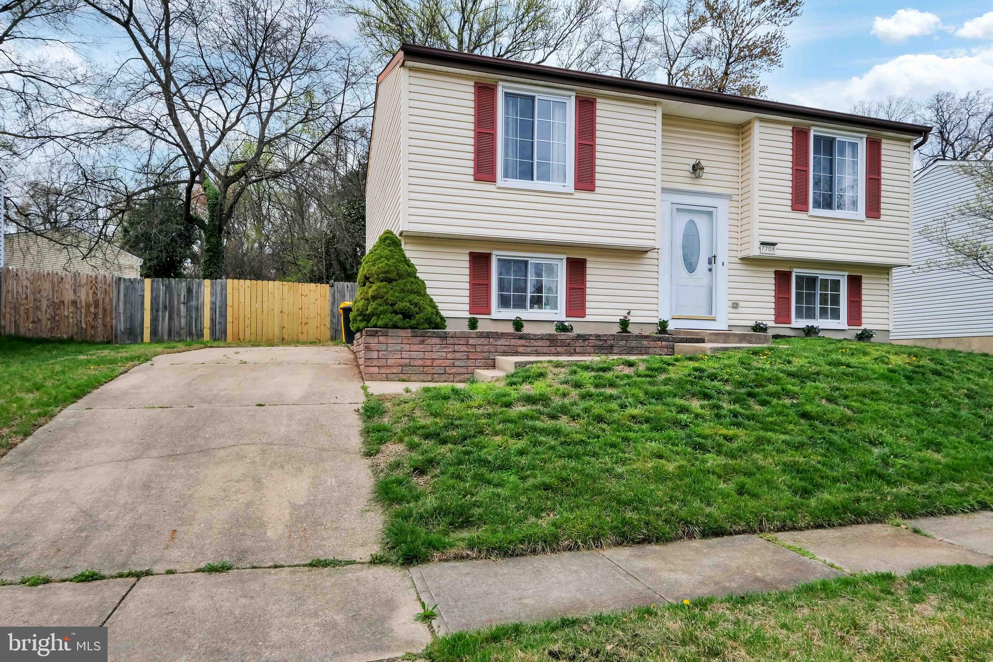 7708 TOBRUK COURT