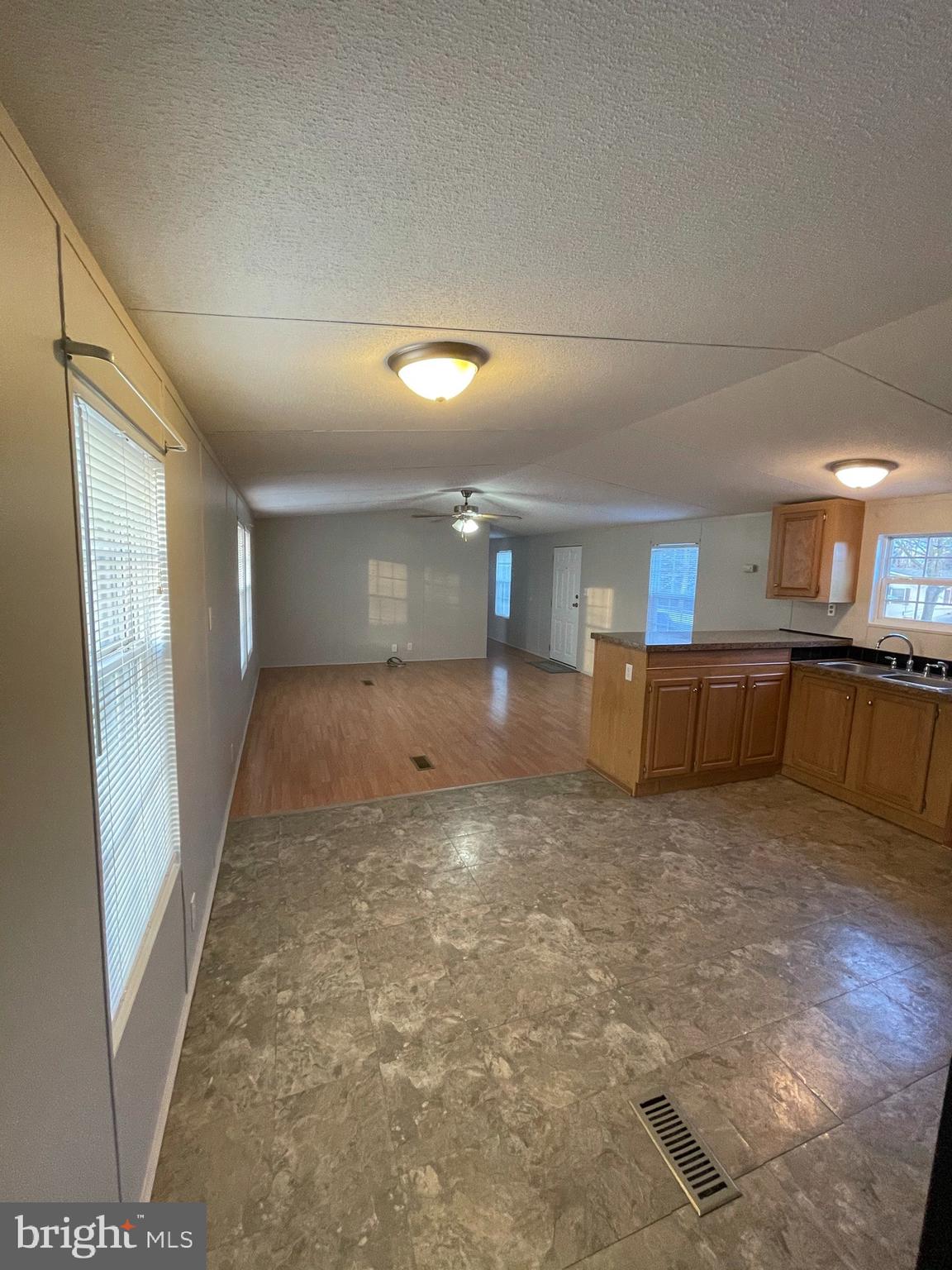 MINOR - Residential Lease