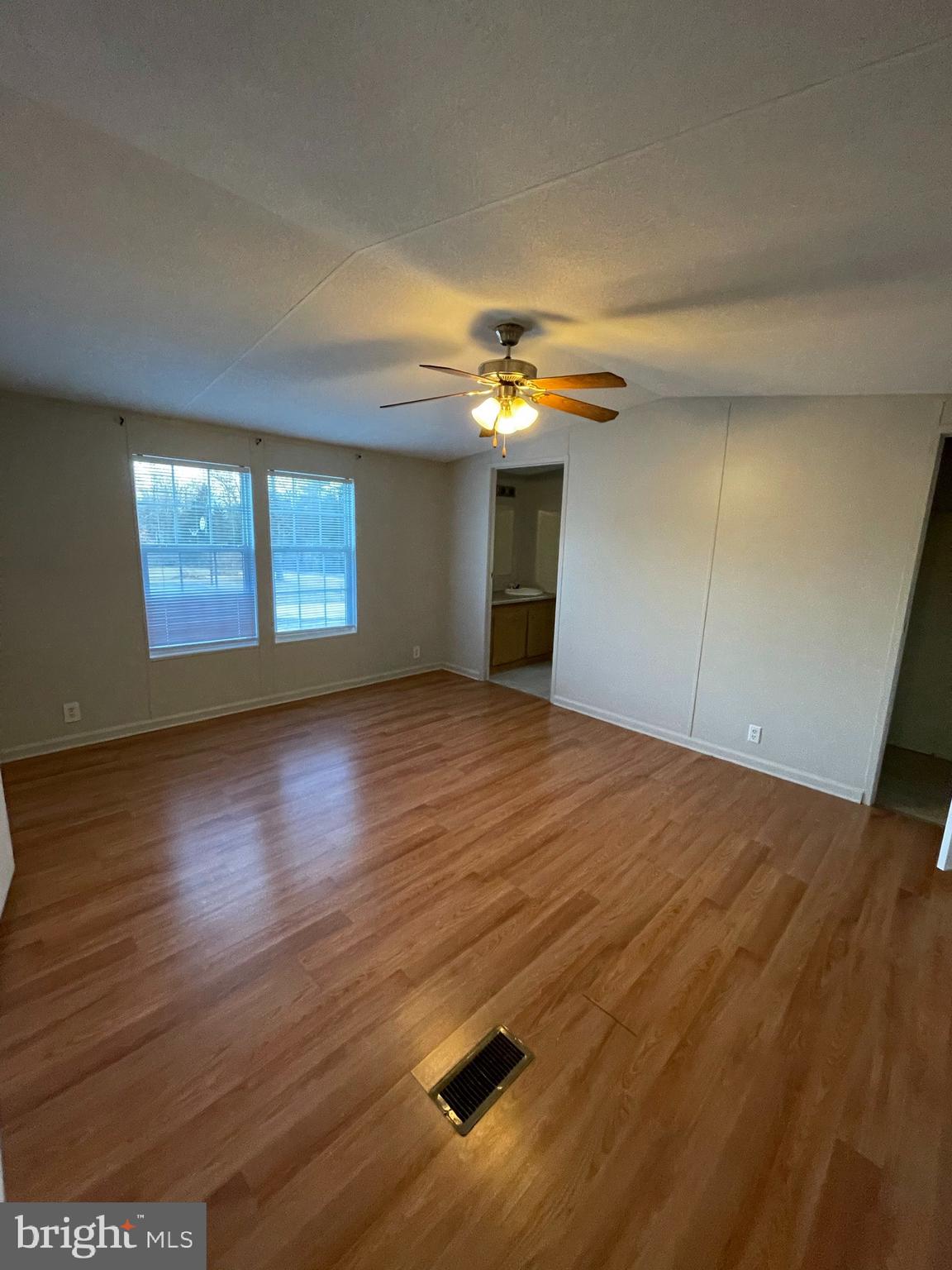 MINOR - Residential Lease