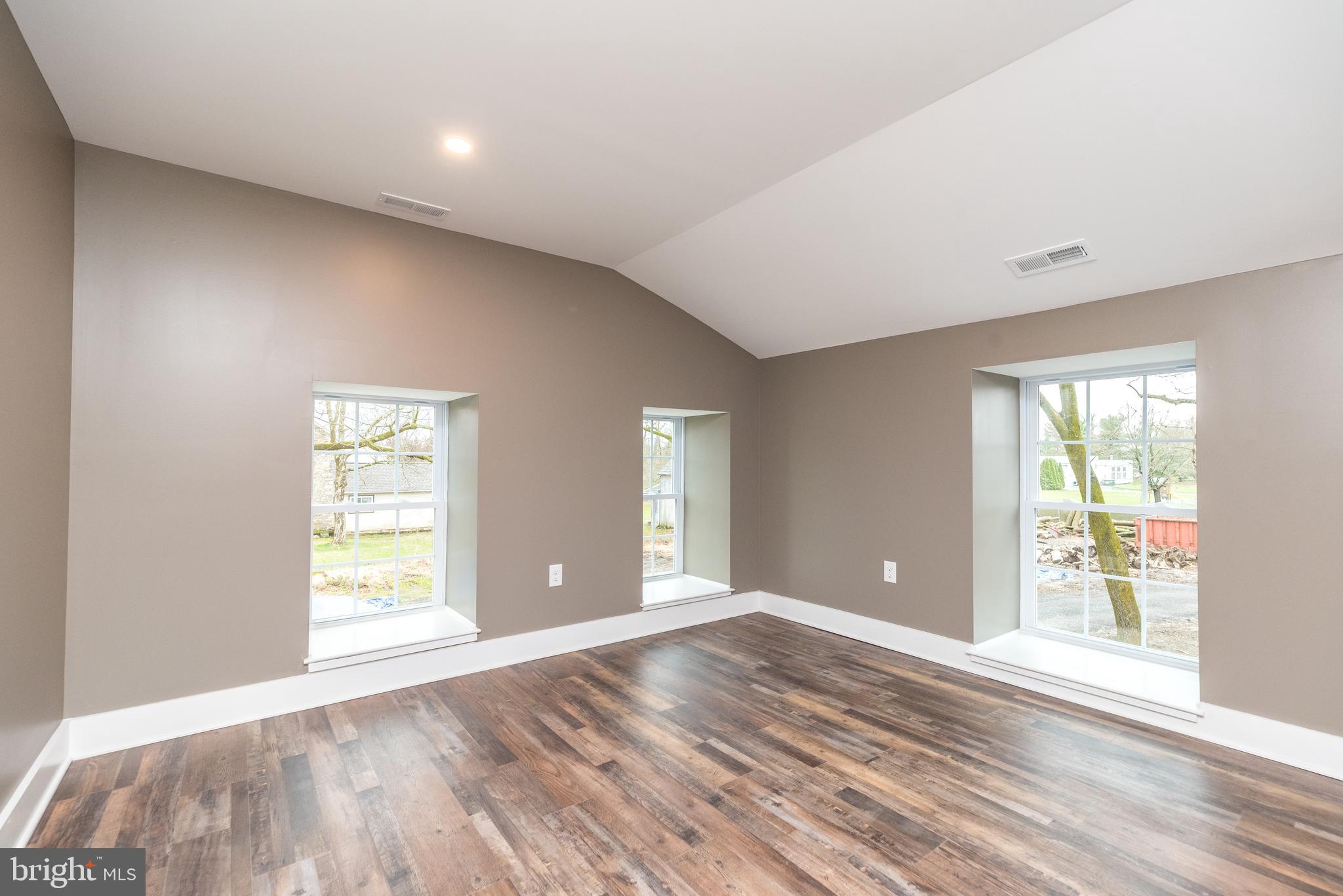 DOYLESTOWN - Residential Lease