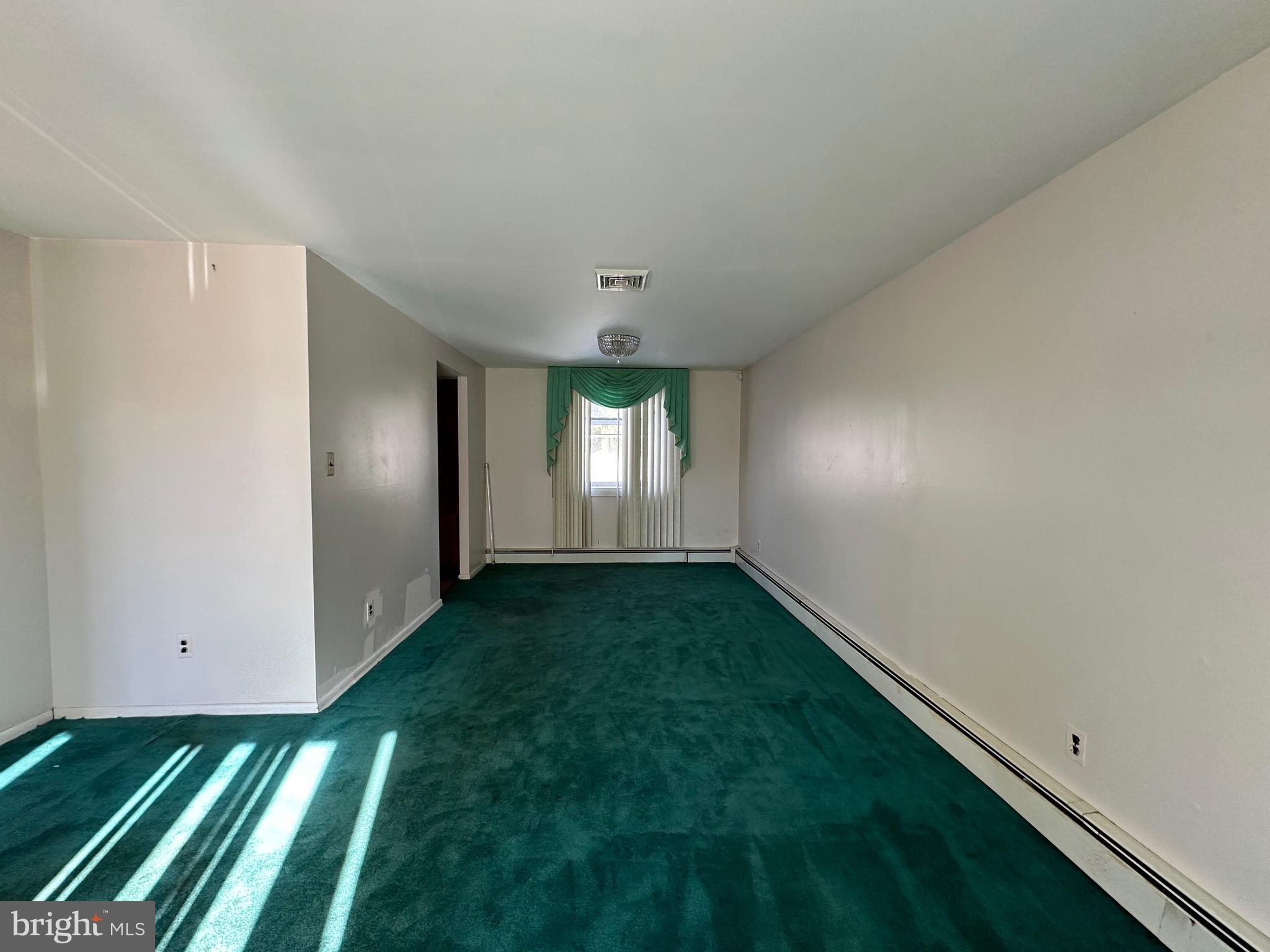 ELKINS PARK - Residential