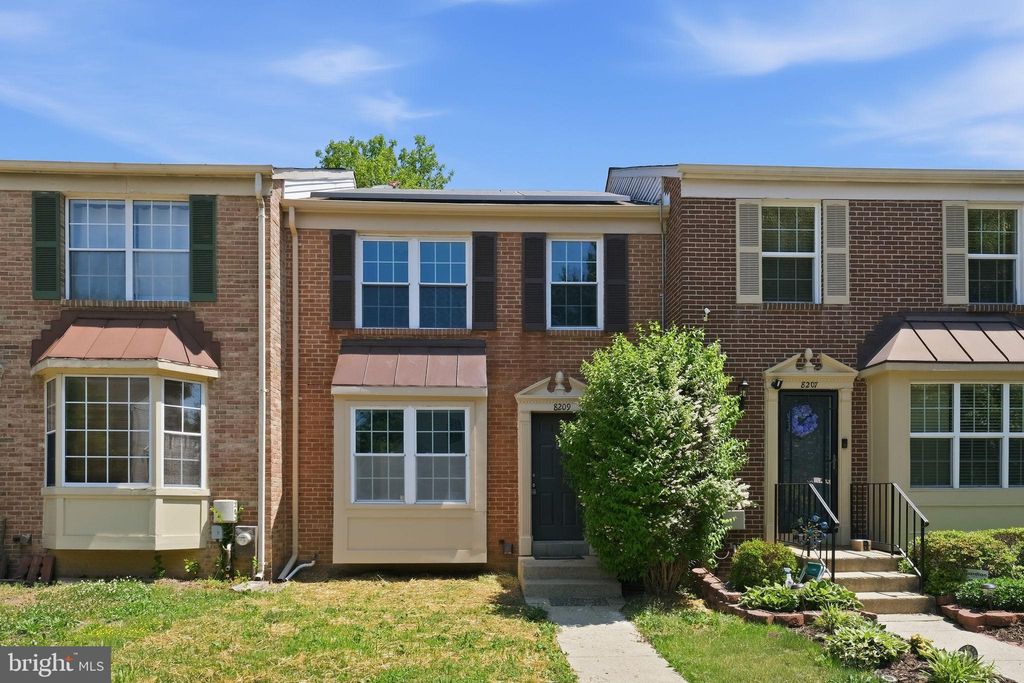 Photo of 8209 Londonderry Court, LAUREL, MD 20707 (MLS # MDPG2204426)