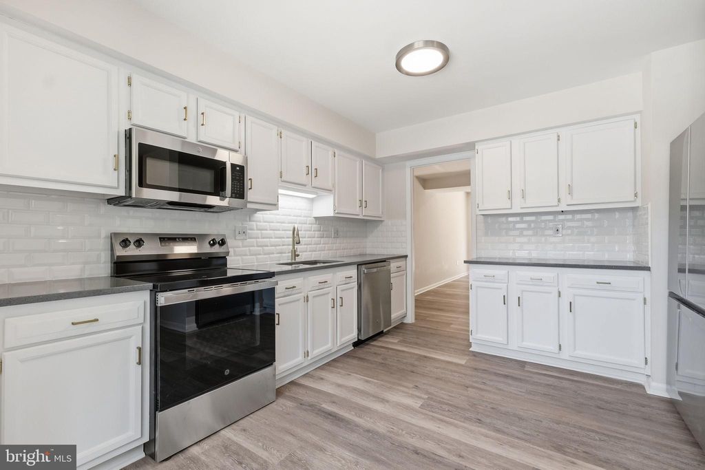 Photo of 8209 Londonderry Court, LAUREL, MD 20707 (MLS # MDPG2204426)