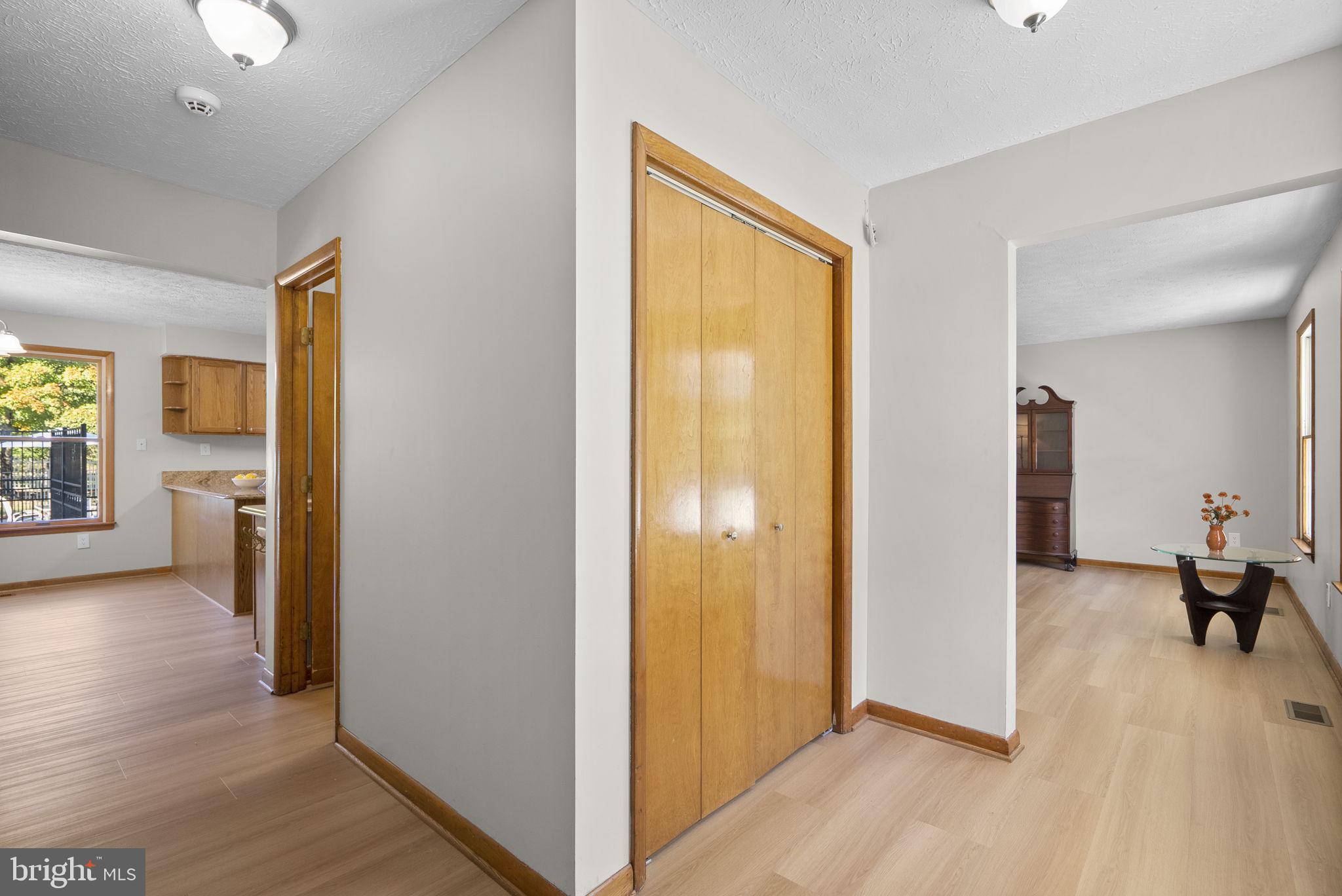 7904 RED GLOBE COURT