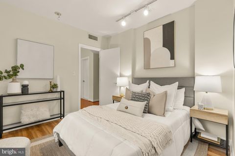 3534 10TH STREET NW 200 WASHINGTON DC 20010