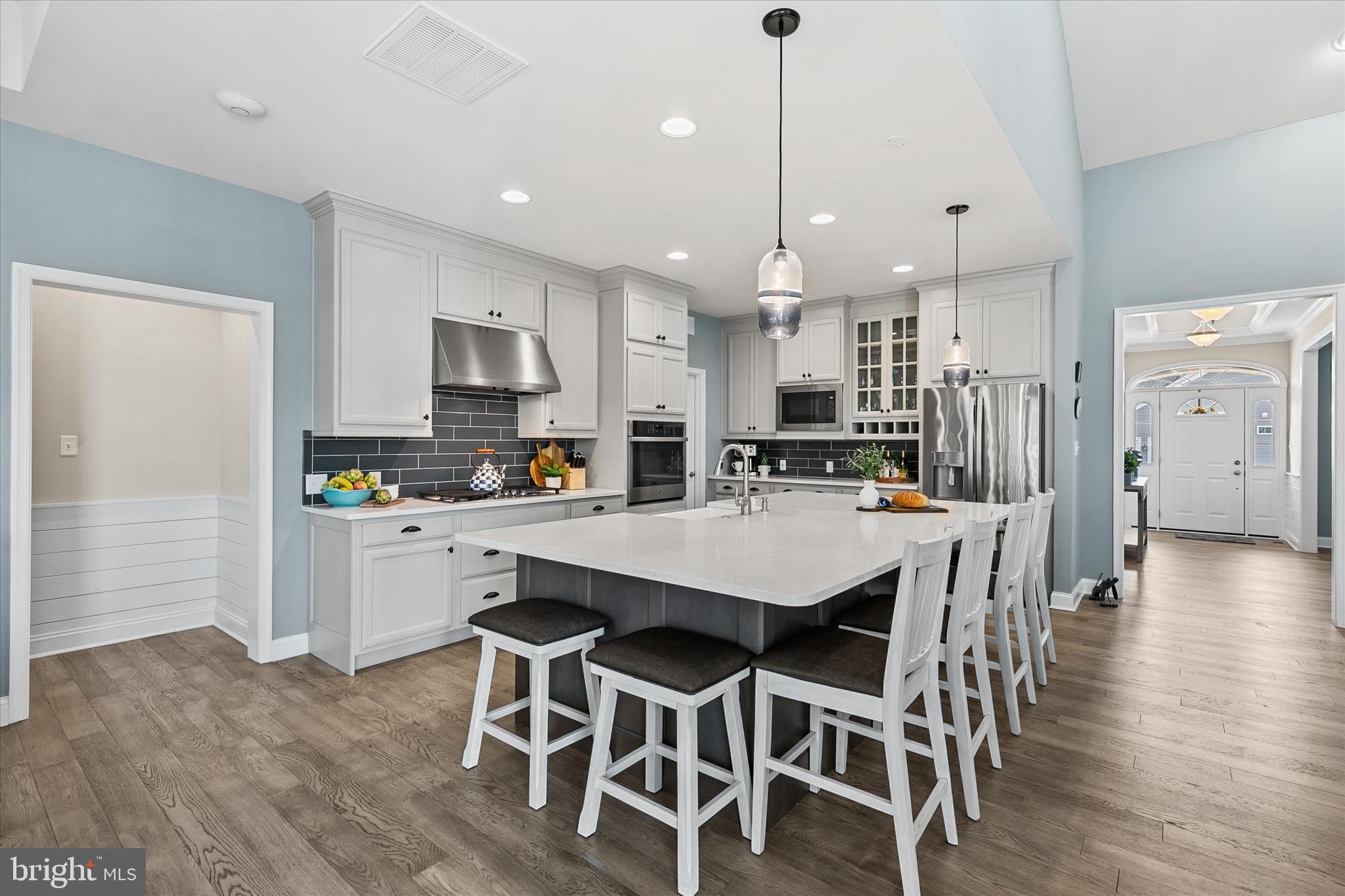 PENINSULA LAKES - Residential