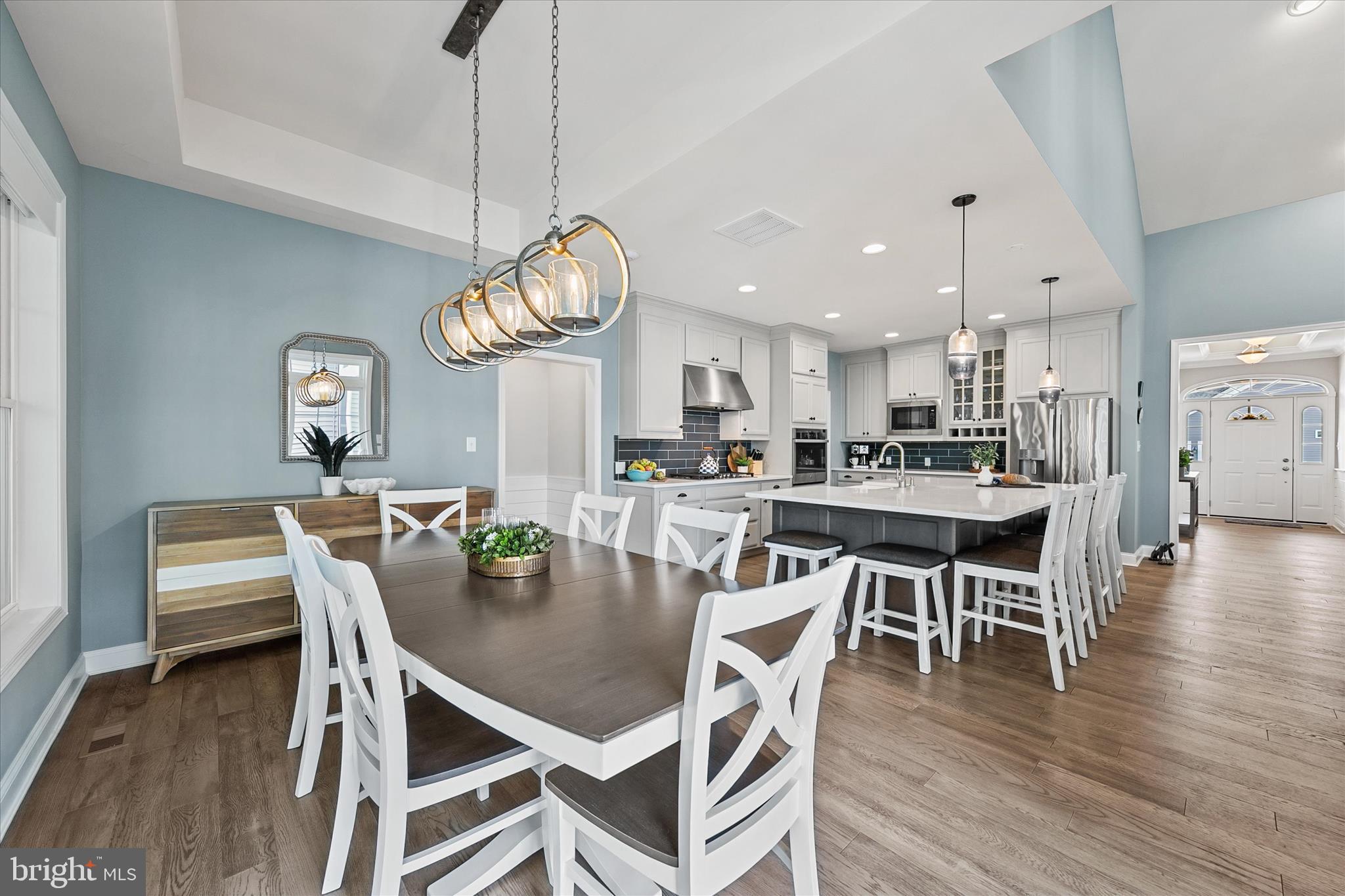 PENINSULA LAKES - Residential