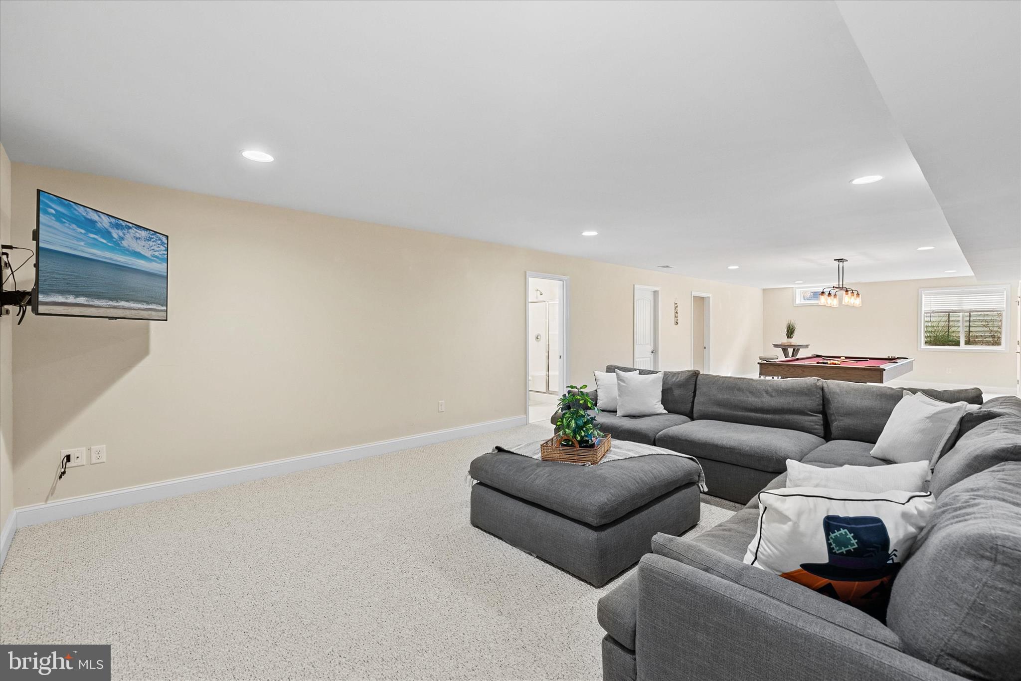 PENINSULA LAKES - Residential