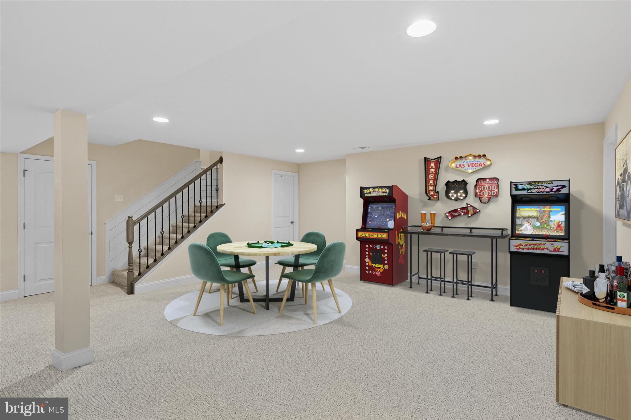 PENINSULA LAKES - Residential