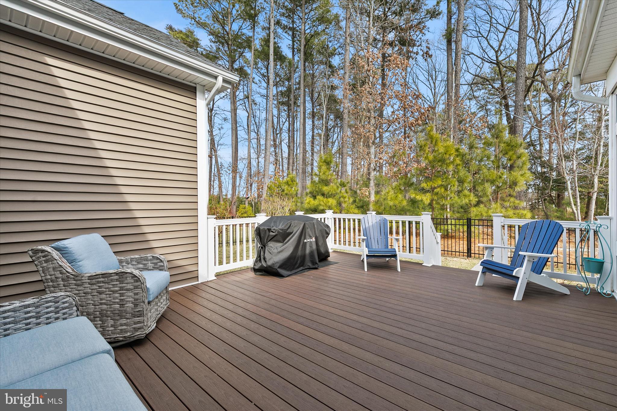 PENINSULA LAKES - Residential