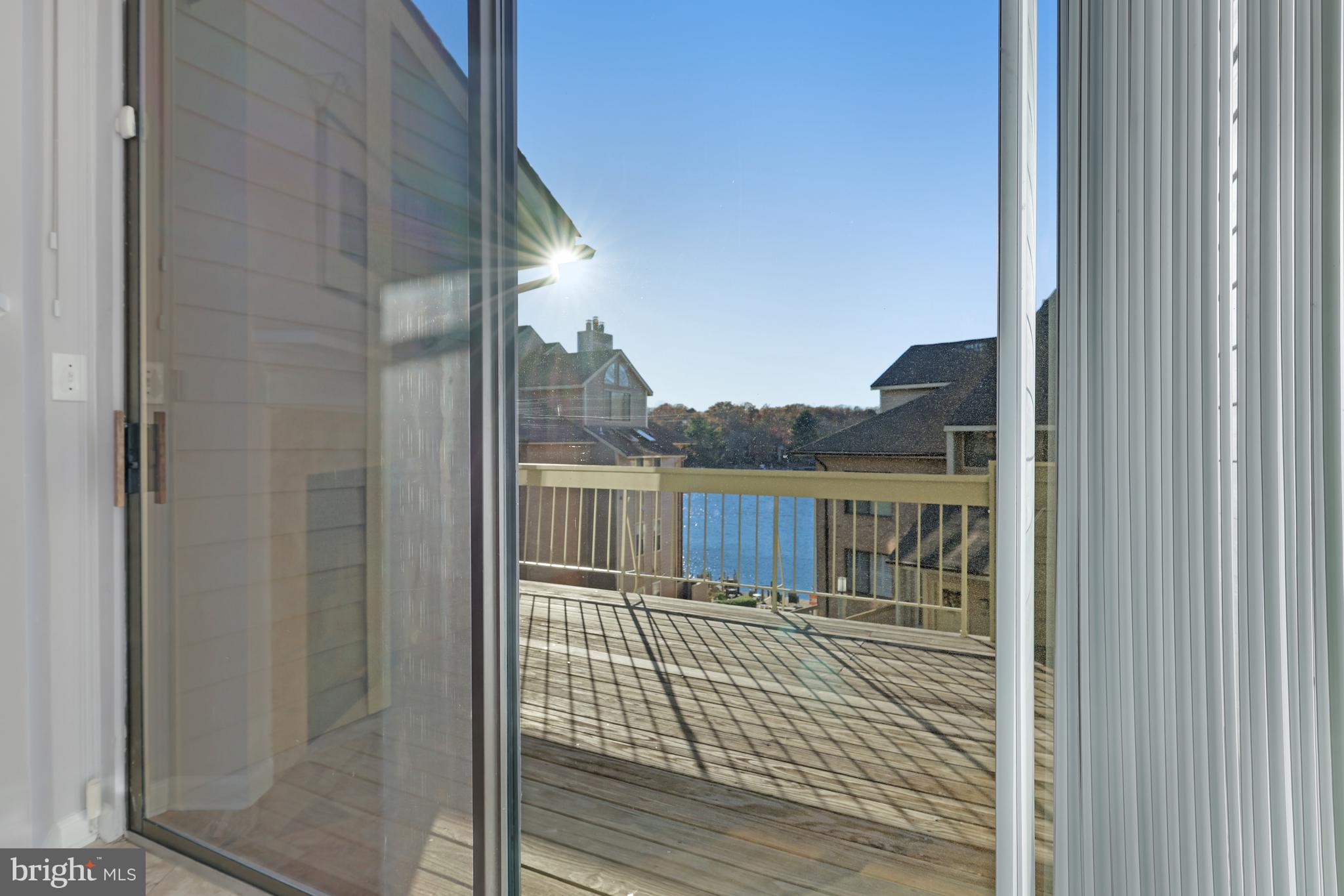 HARBOR POINT - Residential