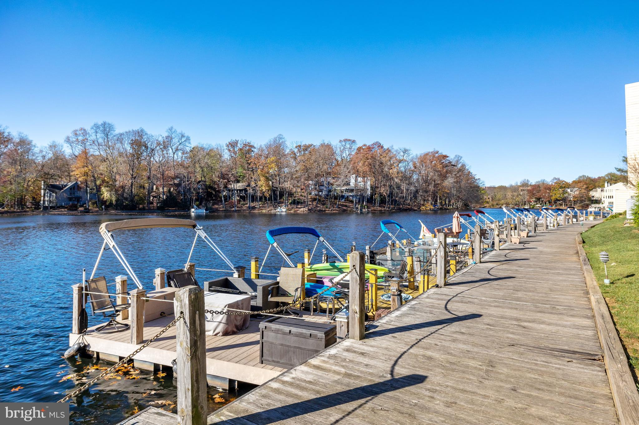 HARBOR POINT - Residential