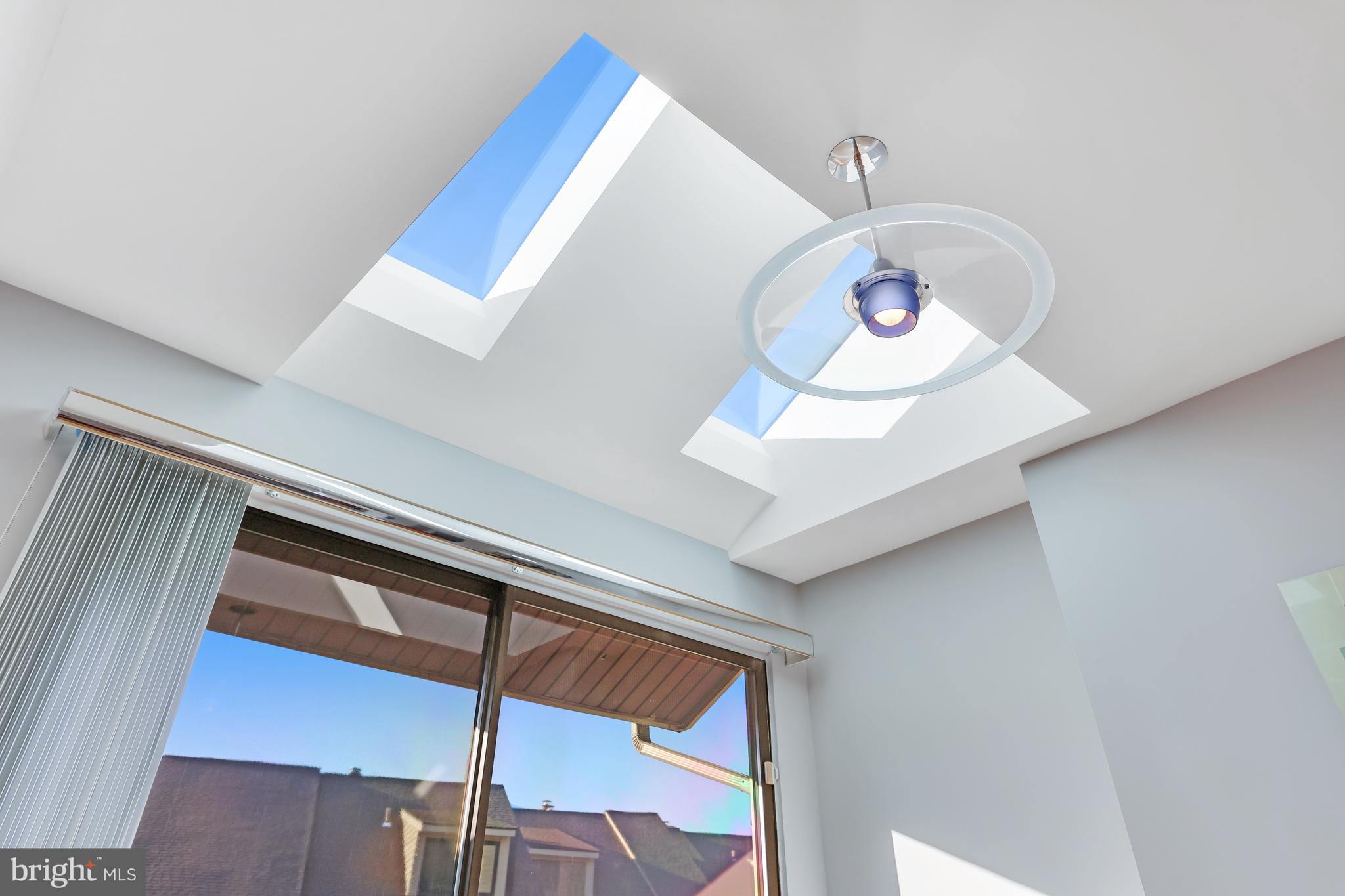 HARBOR POINT - Residential