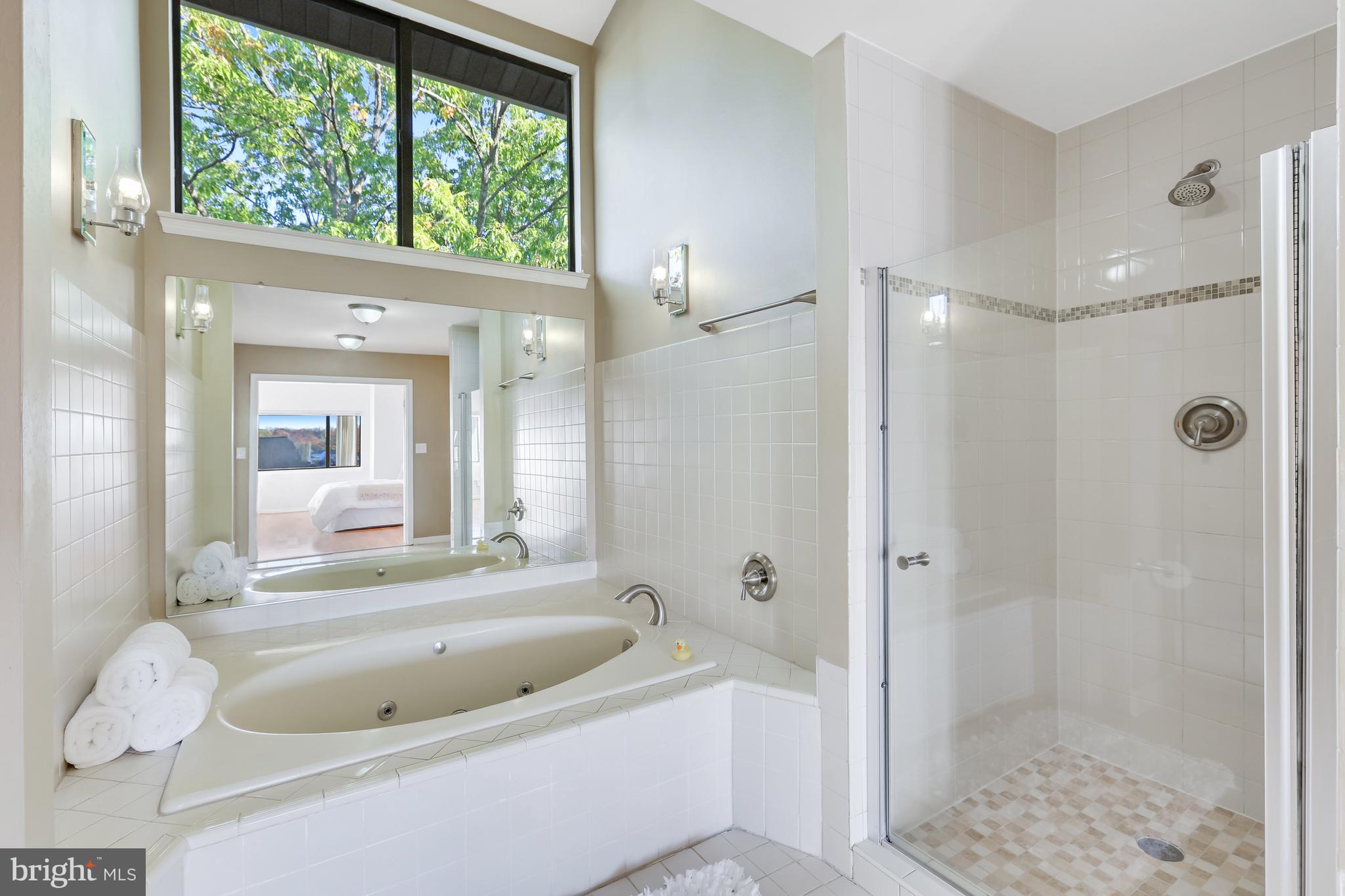 HARBOR POINT - Residential