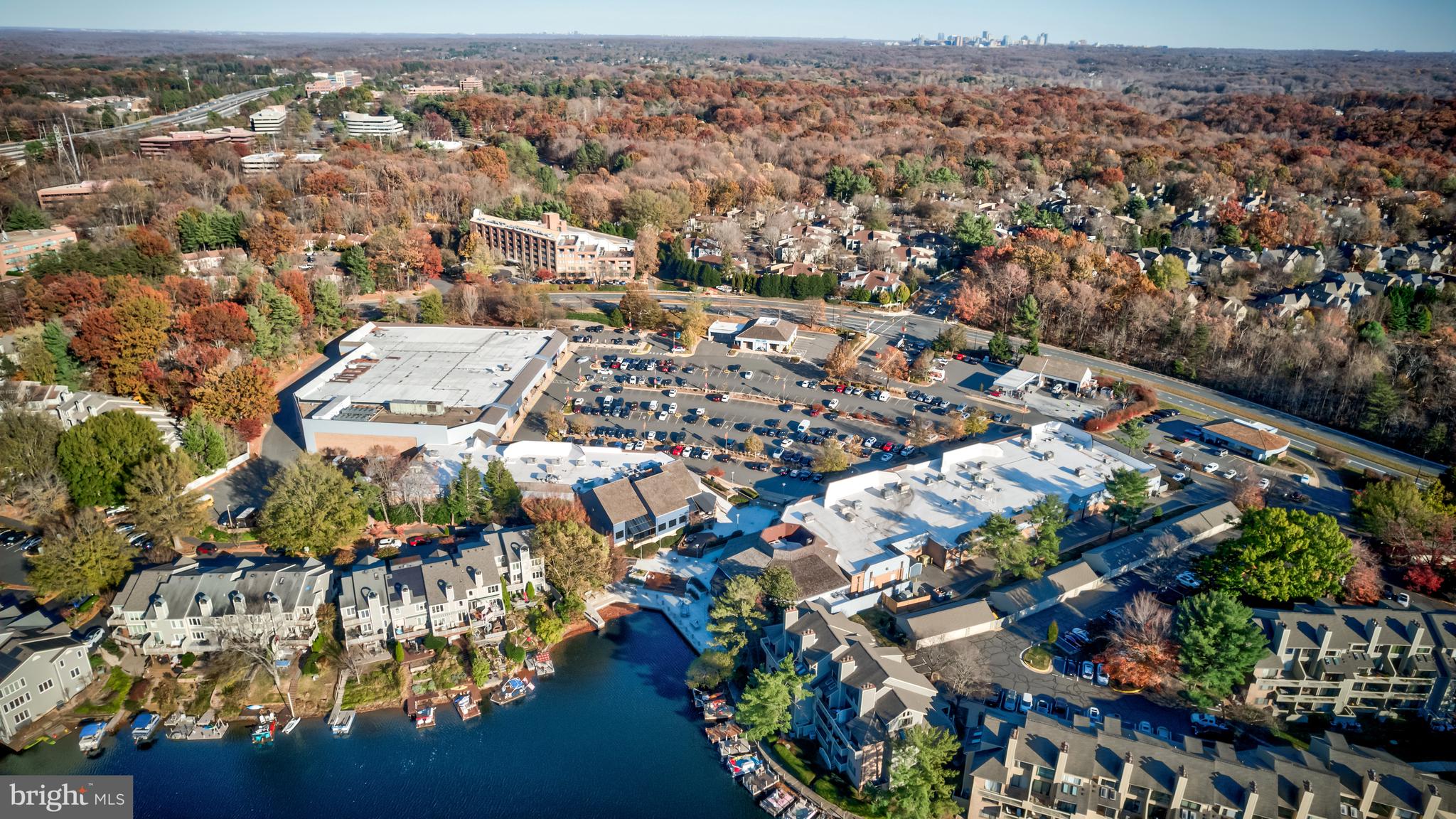 HARBOR POINT - Residential