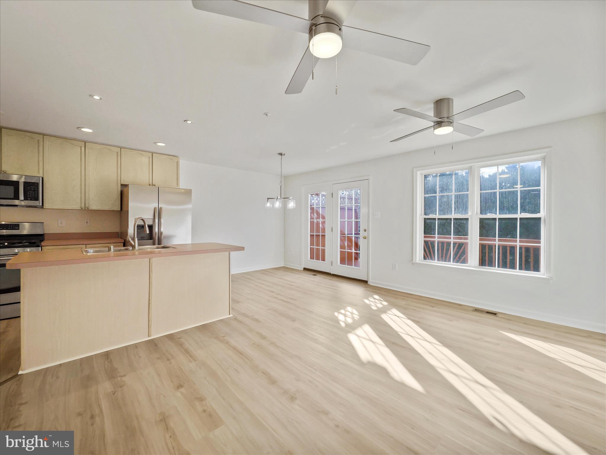 NORTH GATE TOWNE HOMES - Residential