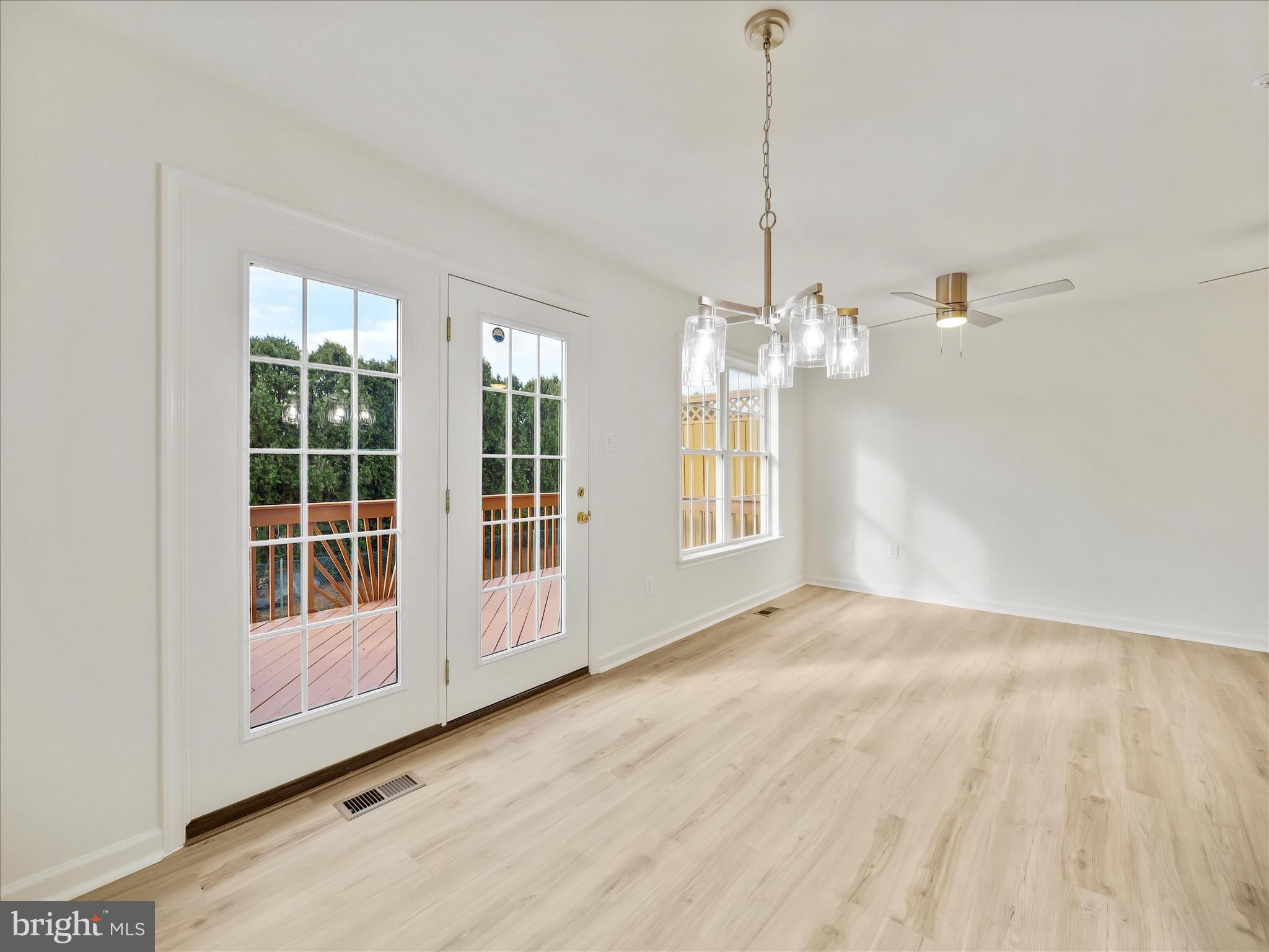 NORTH GATE TOWNE HOMES - Residential