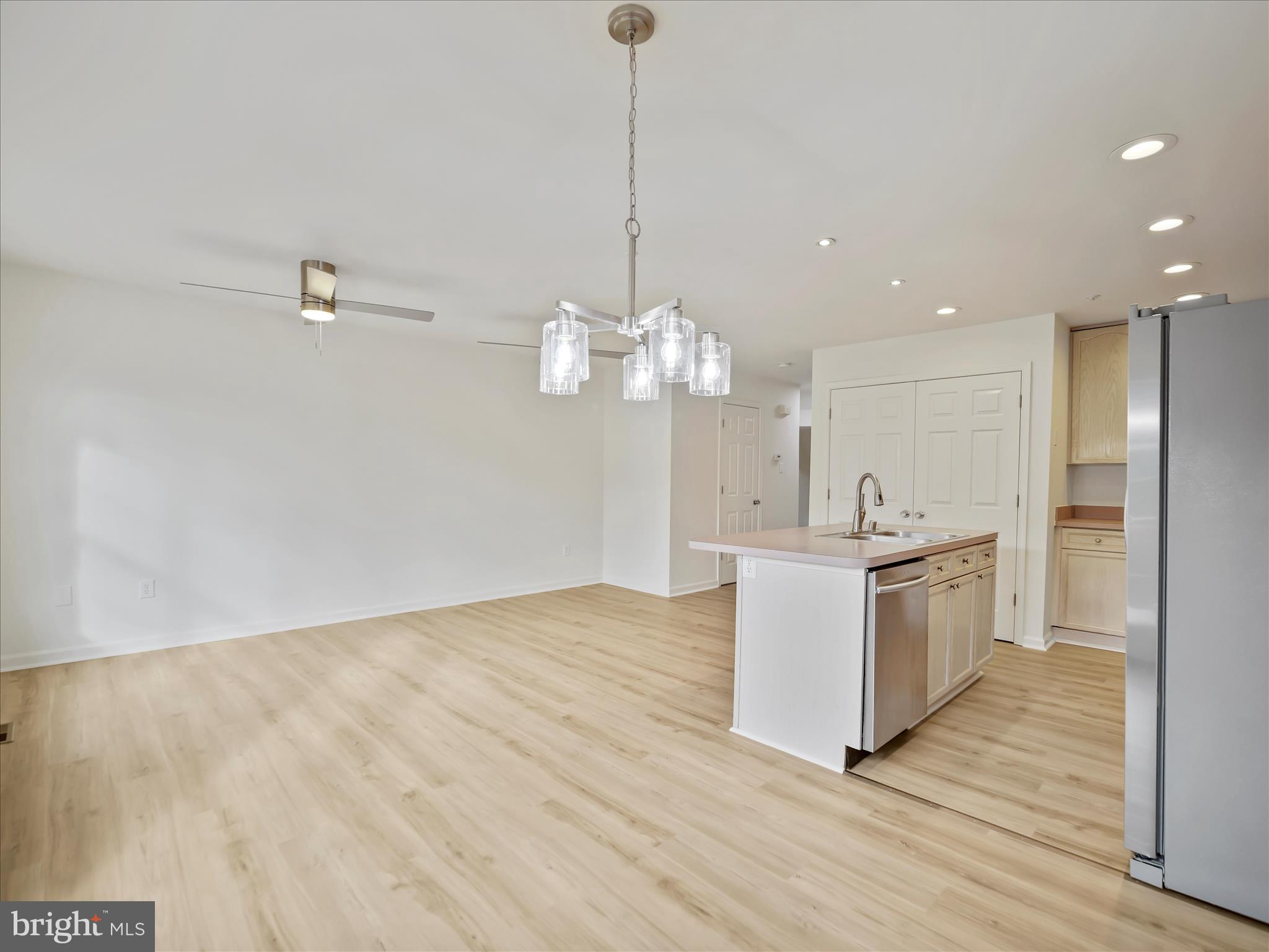 NORTH GATE TOWNE HOMES - Residential