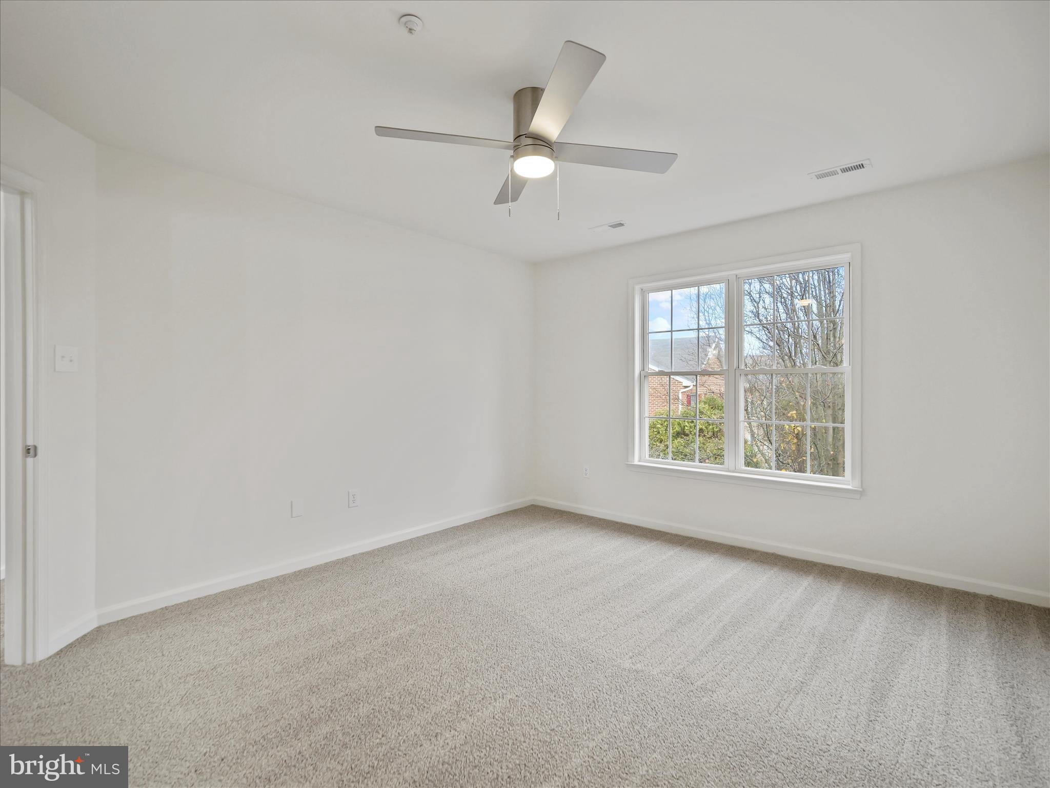 NORTH GATE TOWNE HOMES - Residential