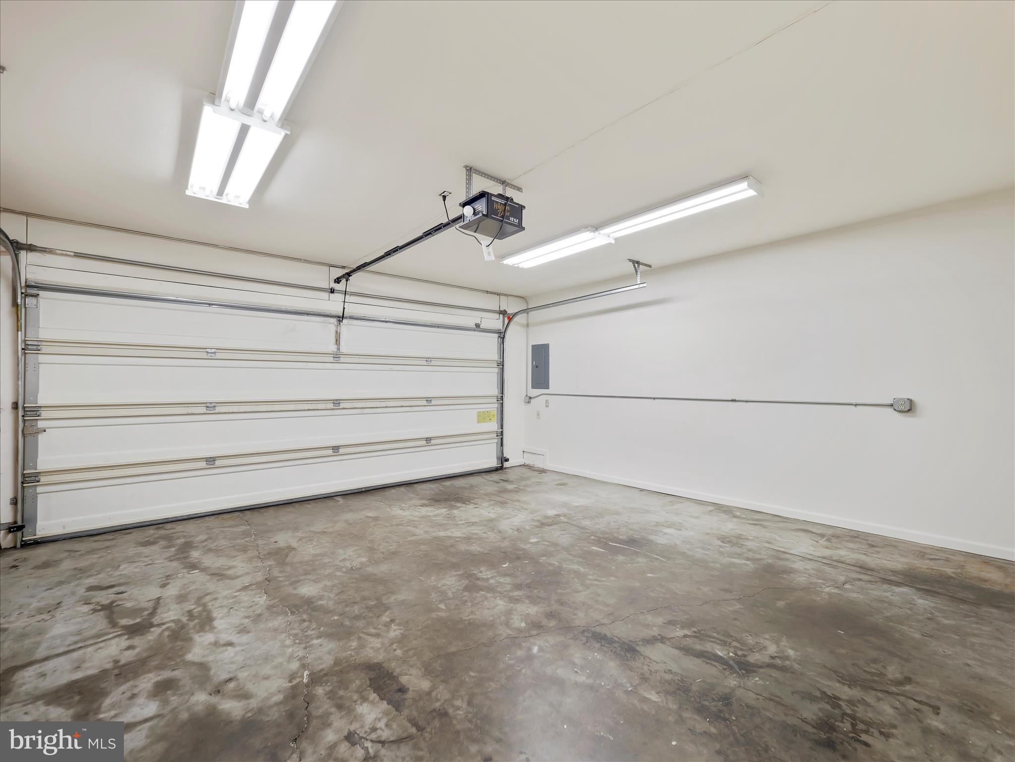 NORTH GATE TOWNE HOMES - Residential