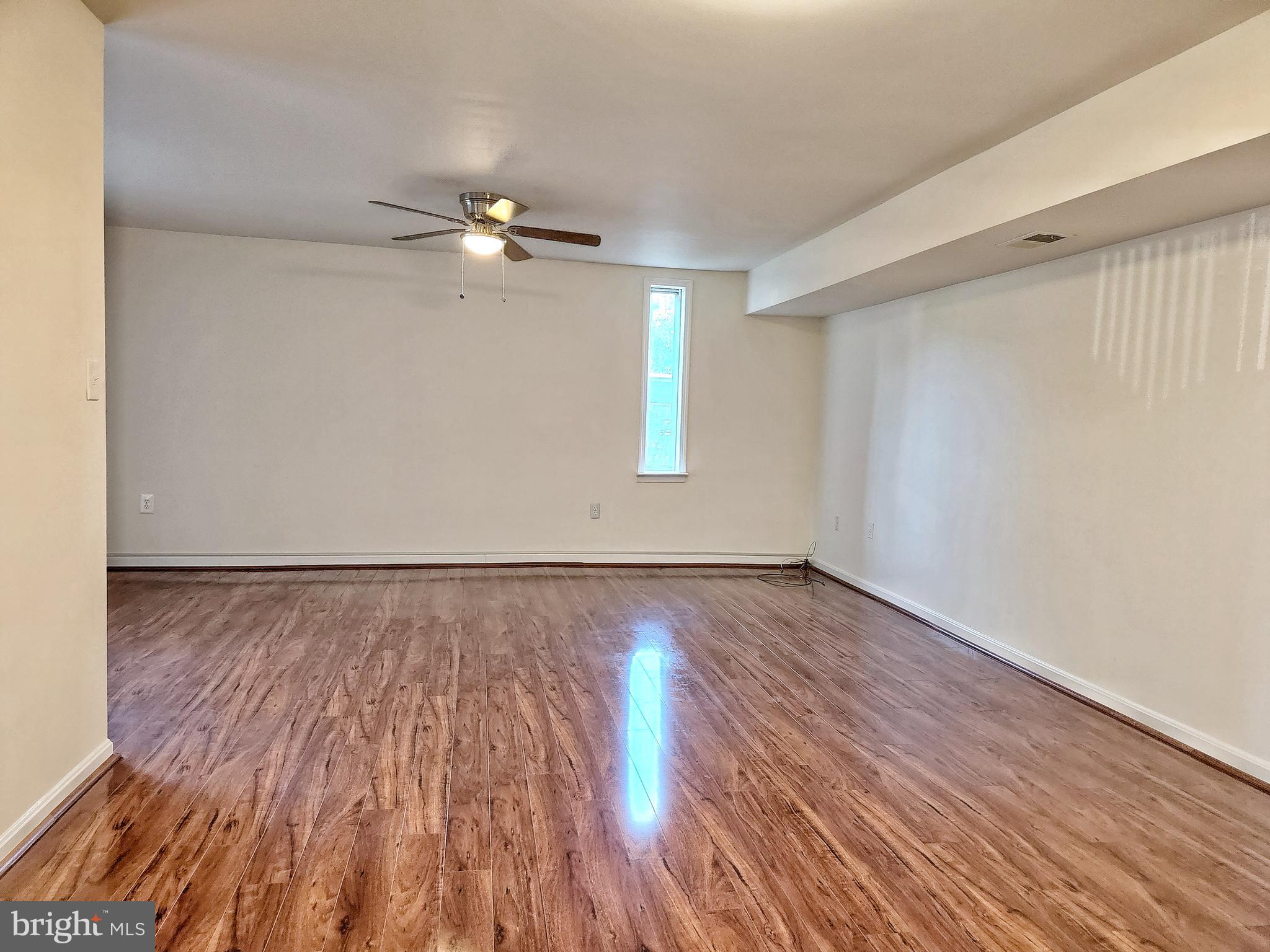 TERRACE TOWNHOUSES OF ANNANDALE - Residential