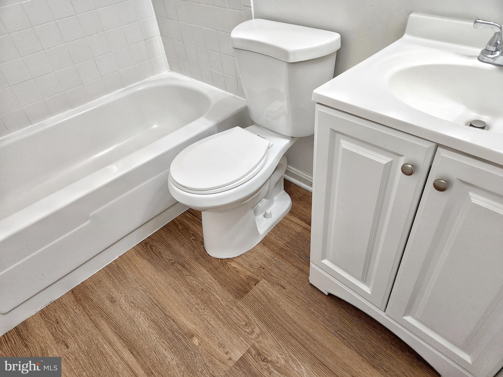 TERRACE TOWNHOUSES OF ANNANDALE - Residential