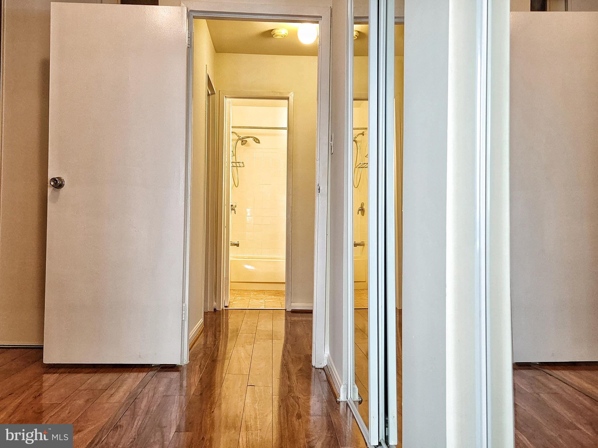 TERRACE TOWNHOUSES OF ANNANDALE - Residential