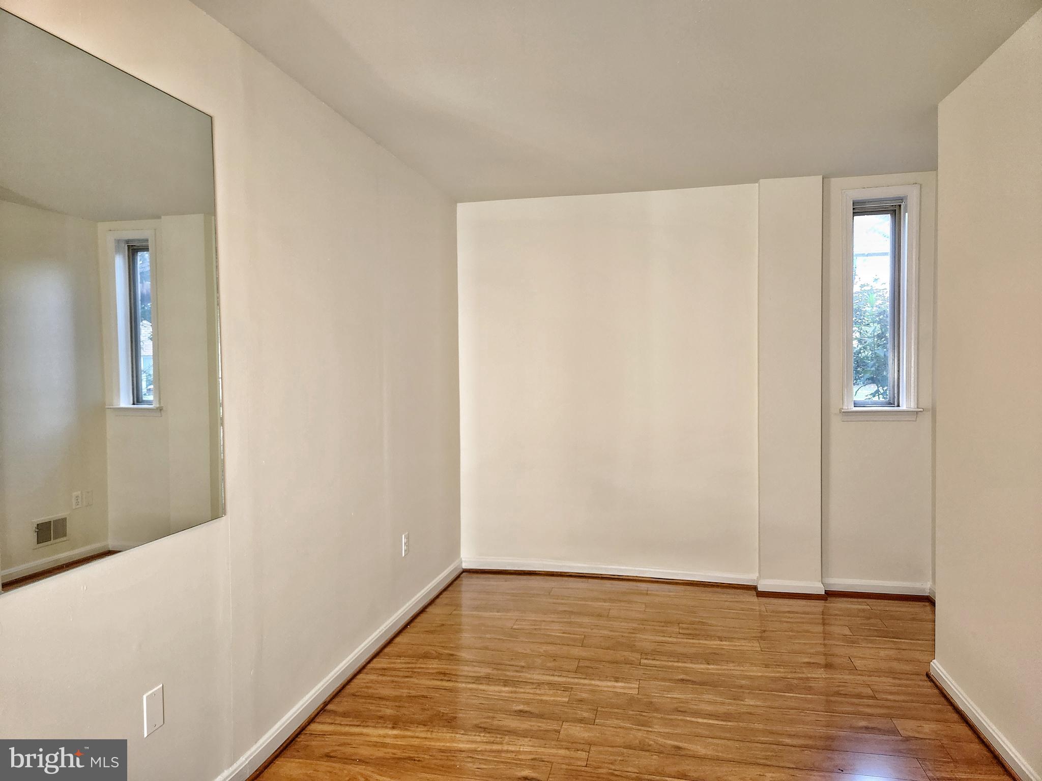 TERRACE TOWNHOUSES OF ANNANDALE - Residential