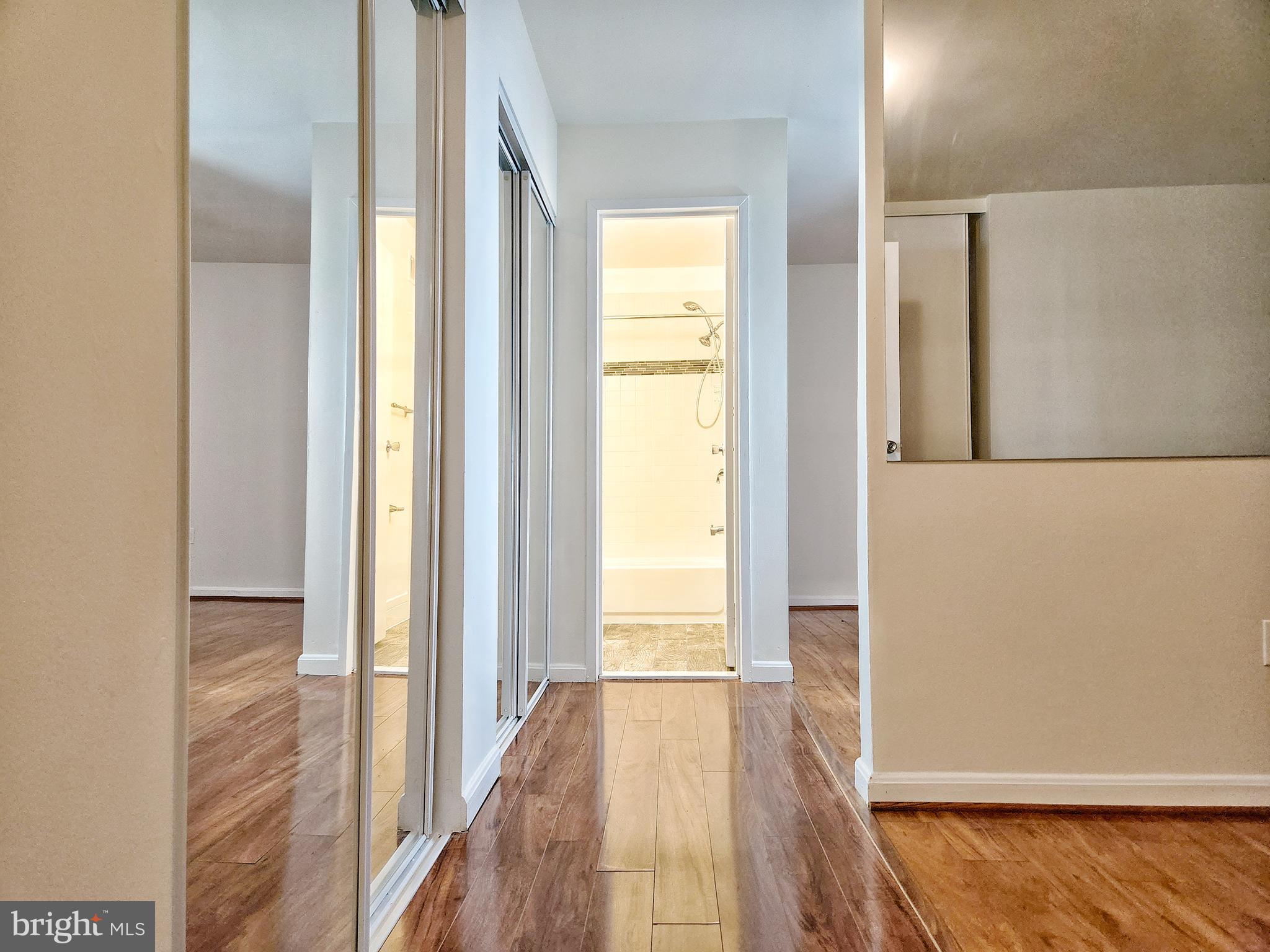 TERRACE TOWNHOUSES OF ANNANDALE - Residential