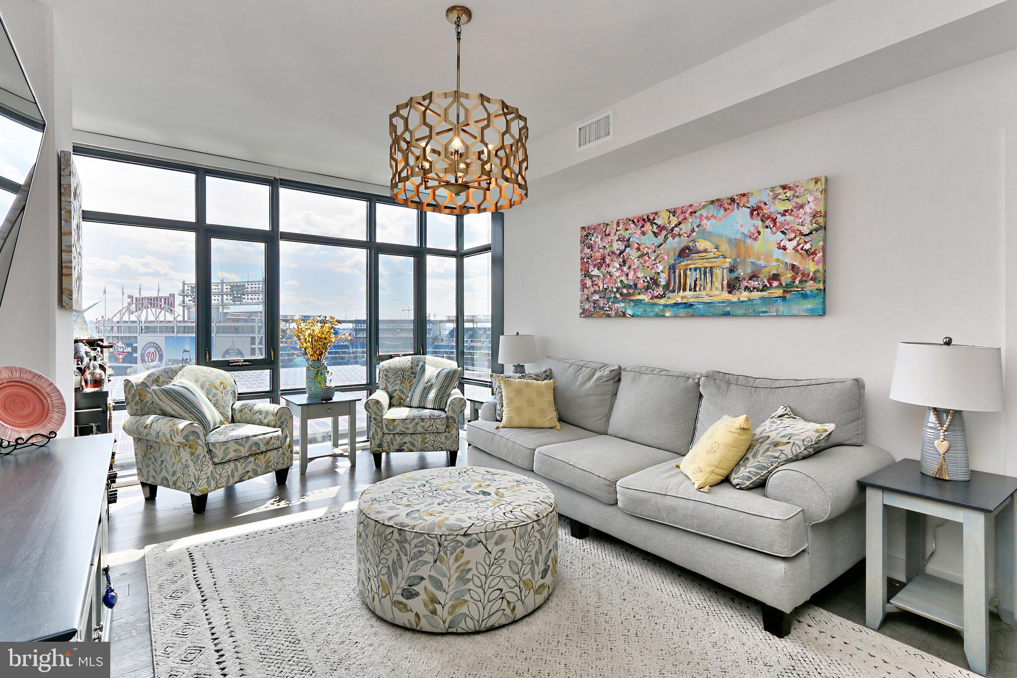 70 N STREET SE 913