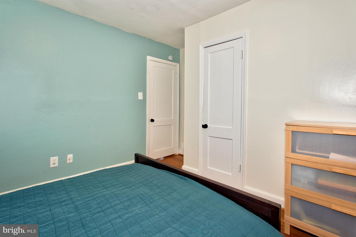 GARDEN CITY - Residential