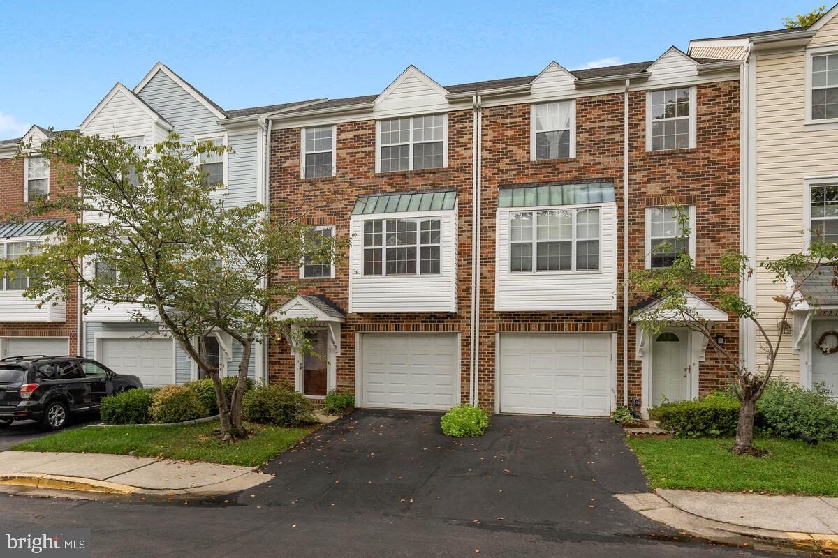 FAIR HILL FARM - Residential