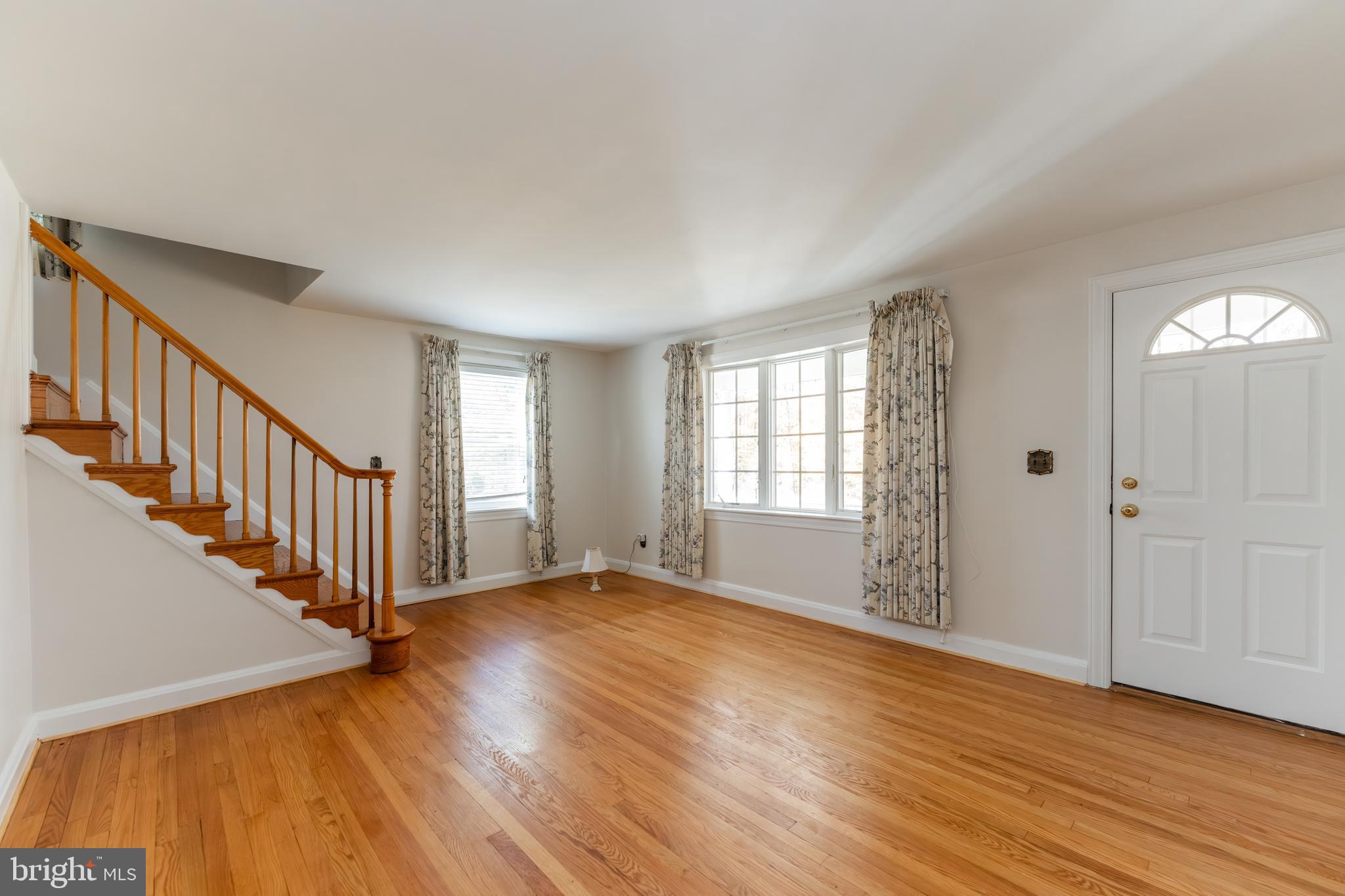 WINDSOR MILL - Residential