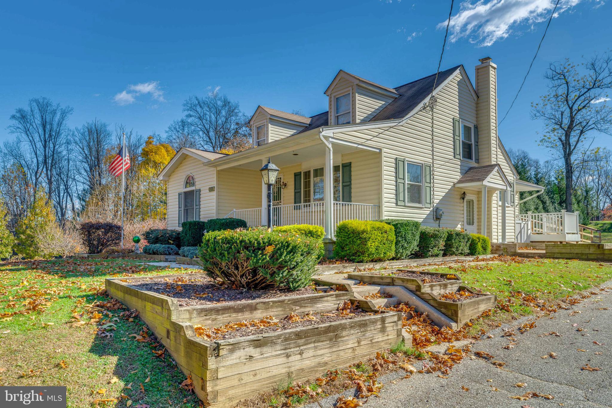 WINDSOR MILL - Residential