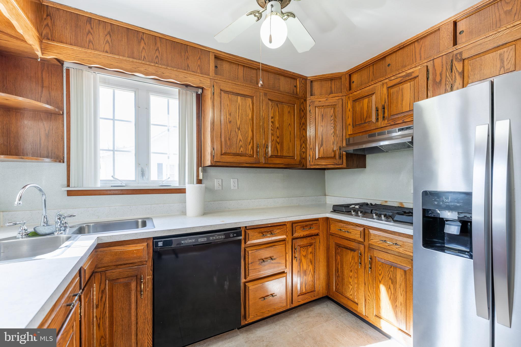 WINDSOR MILL - Residential