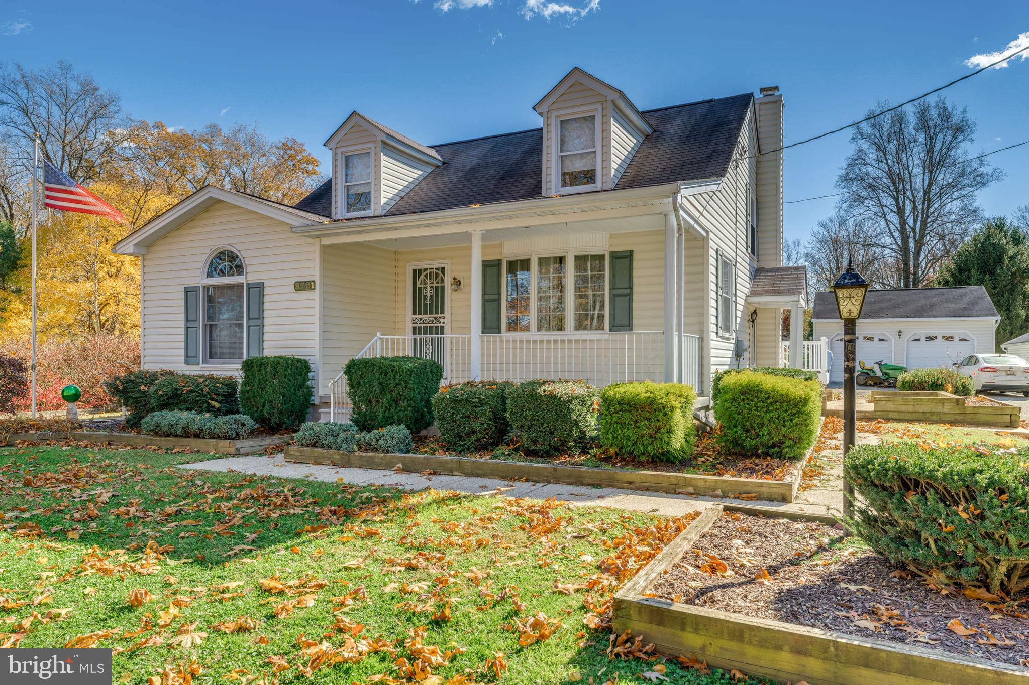 WINDSOR MILL - Residential