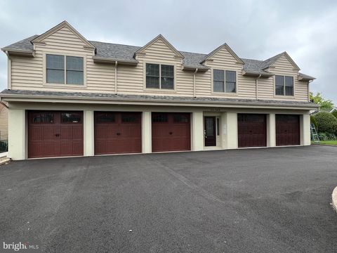 415 E MAIN STREET A / GARAGE MAPLE SHADE NJ 08052