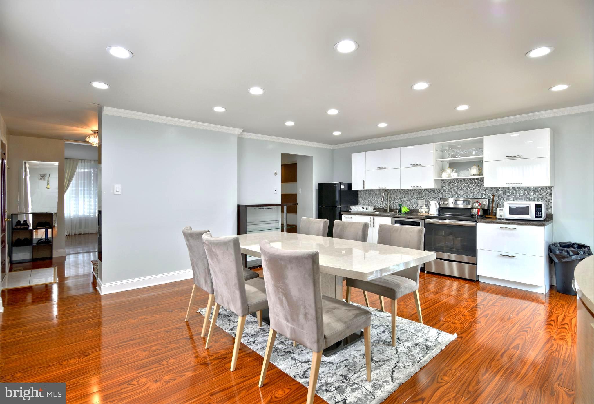 SOMERTON - Residential