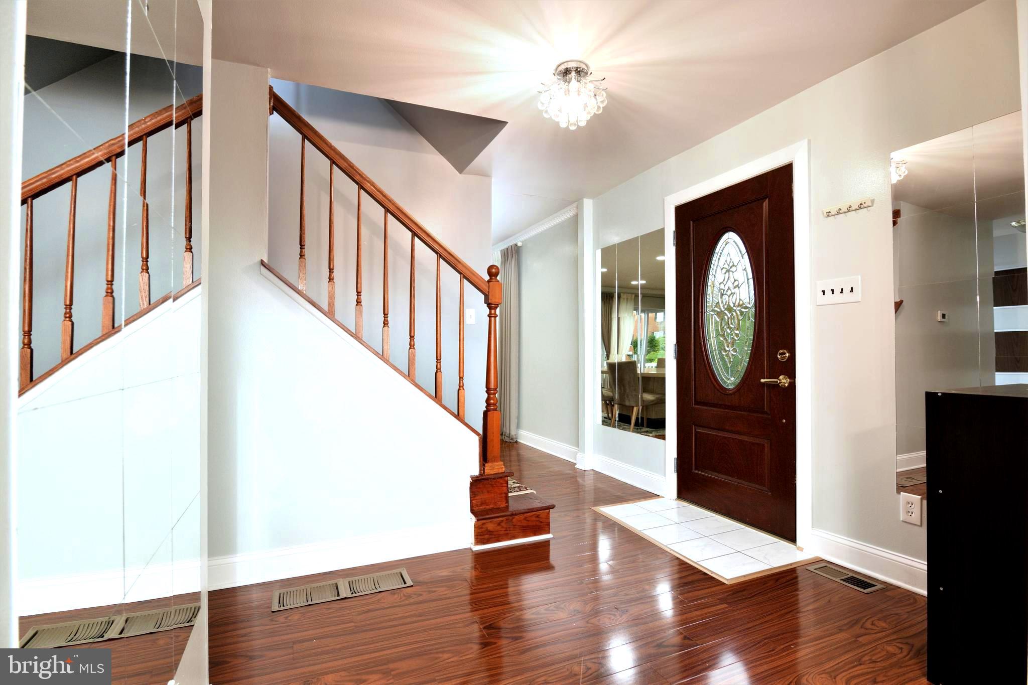 SOMERTON - Residential