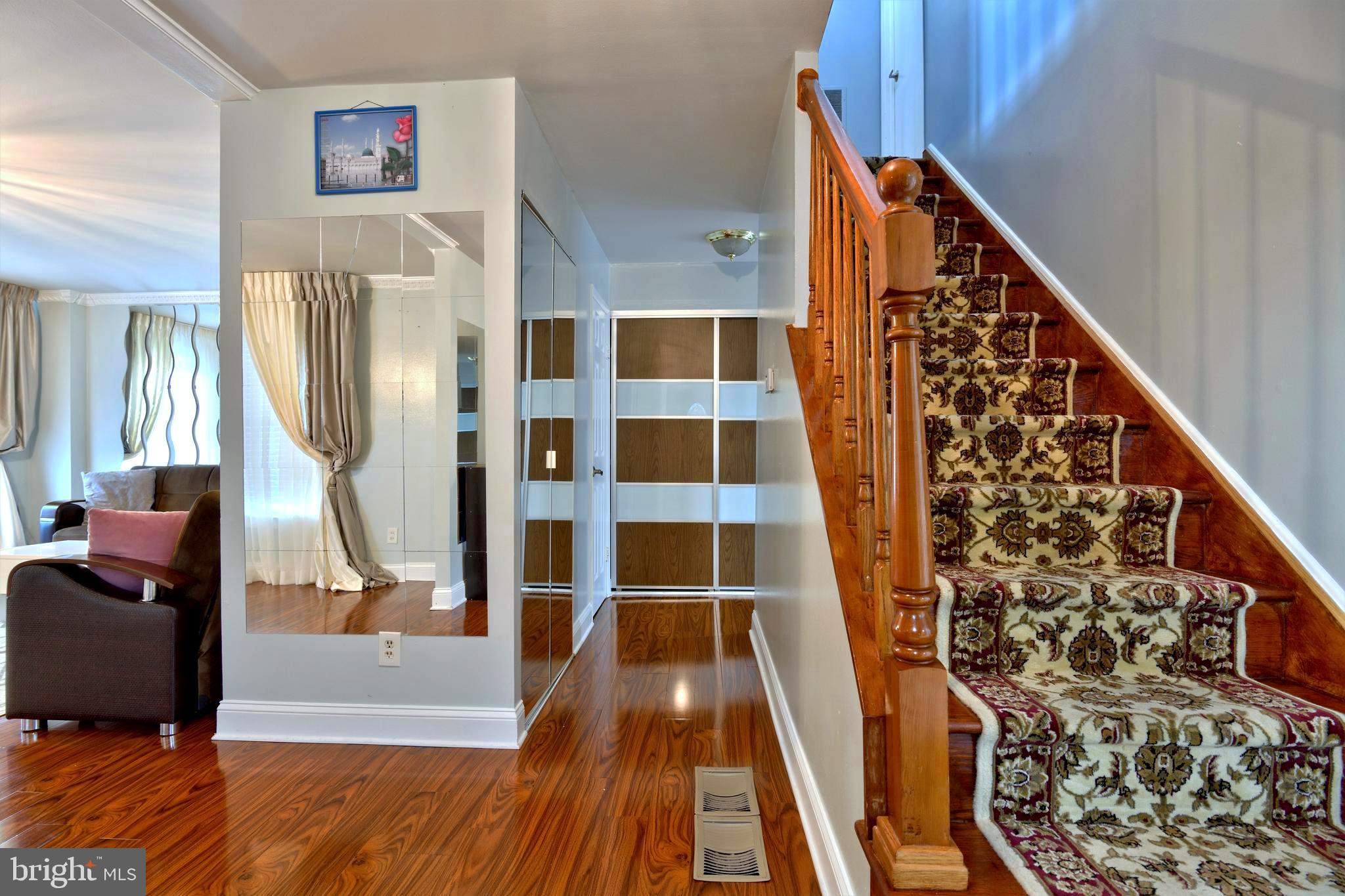 SOMERTON - Residential