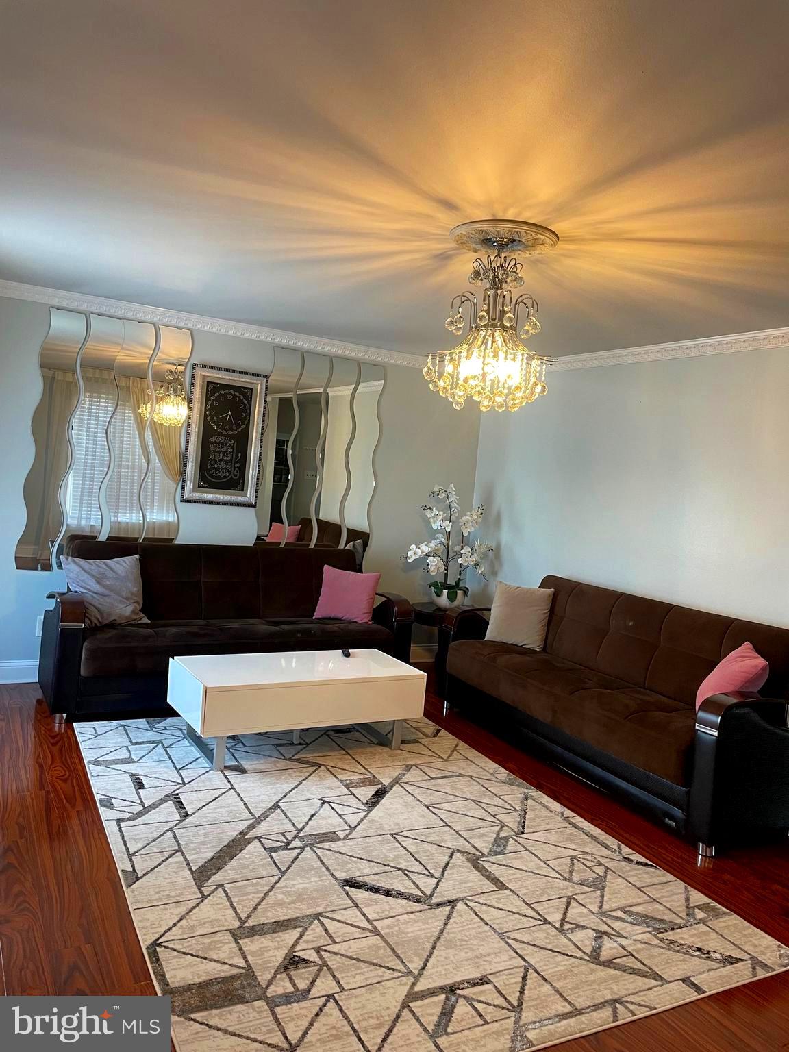 SOMERTON - Residential