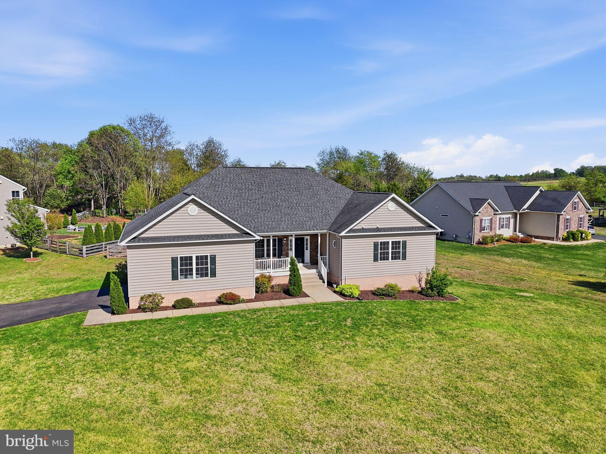 15020 N RIDGE BOULEVARD