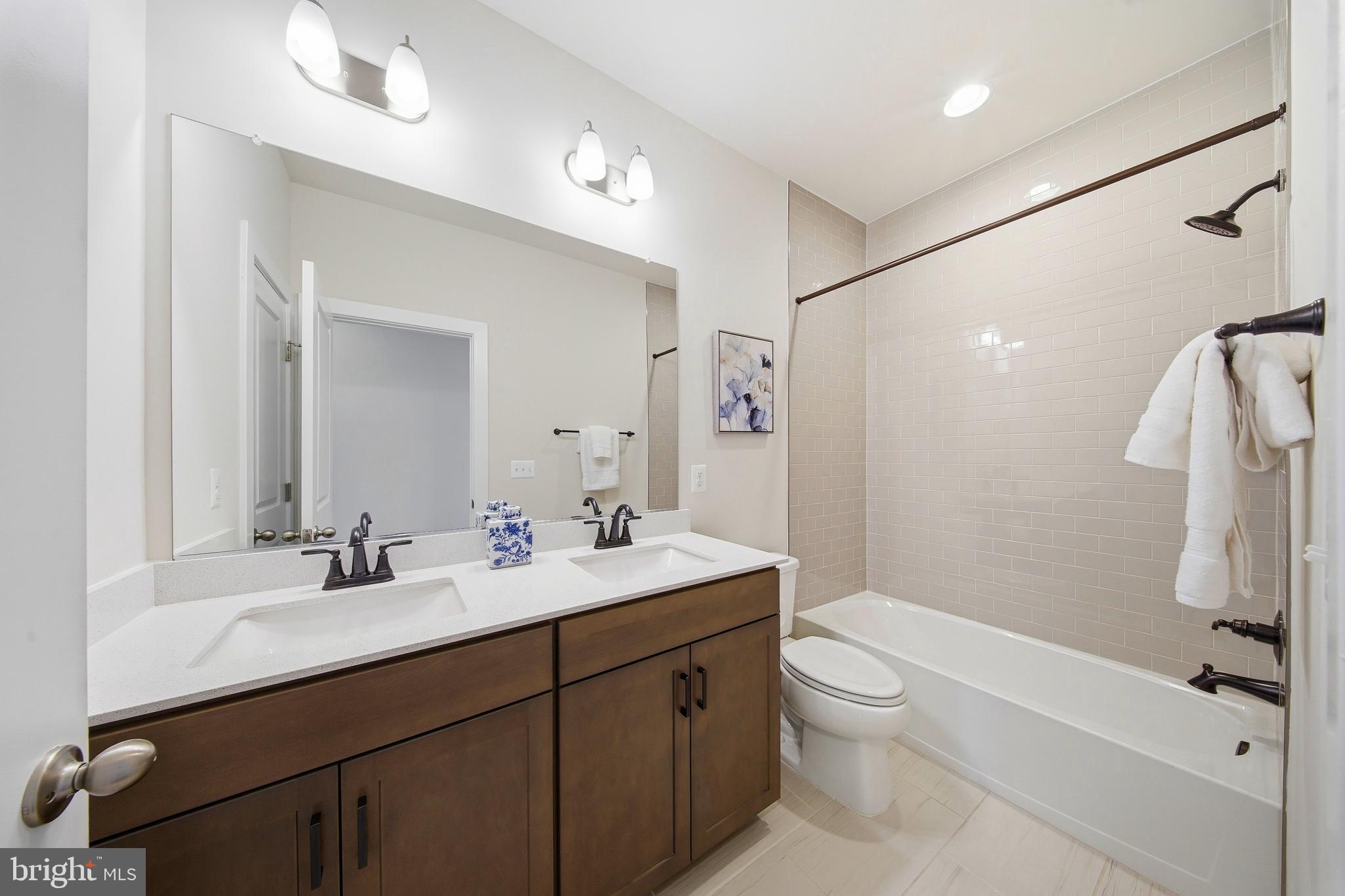 HARTLAND - Residential