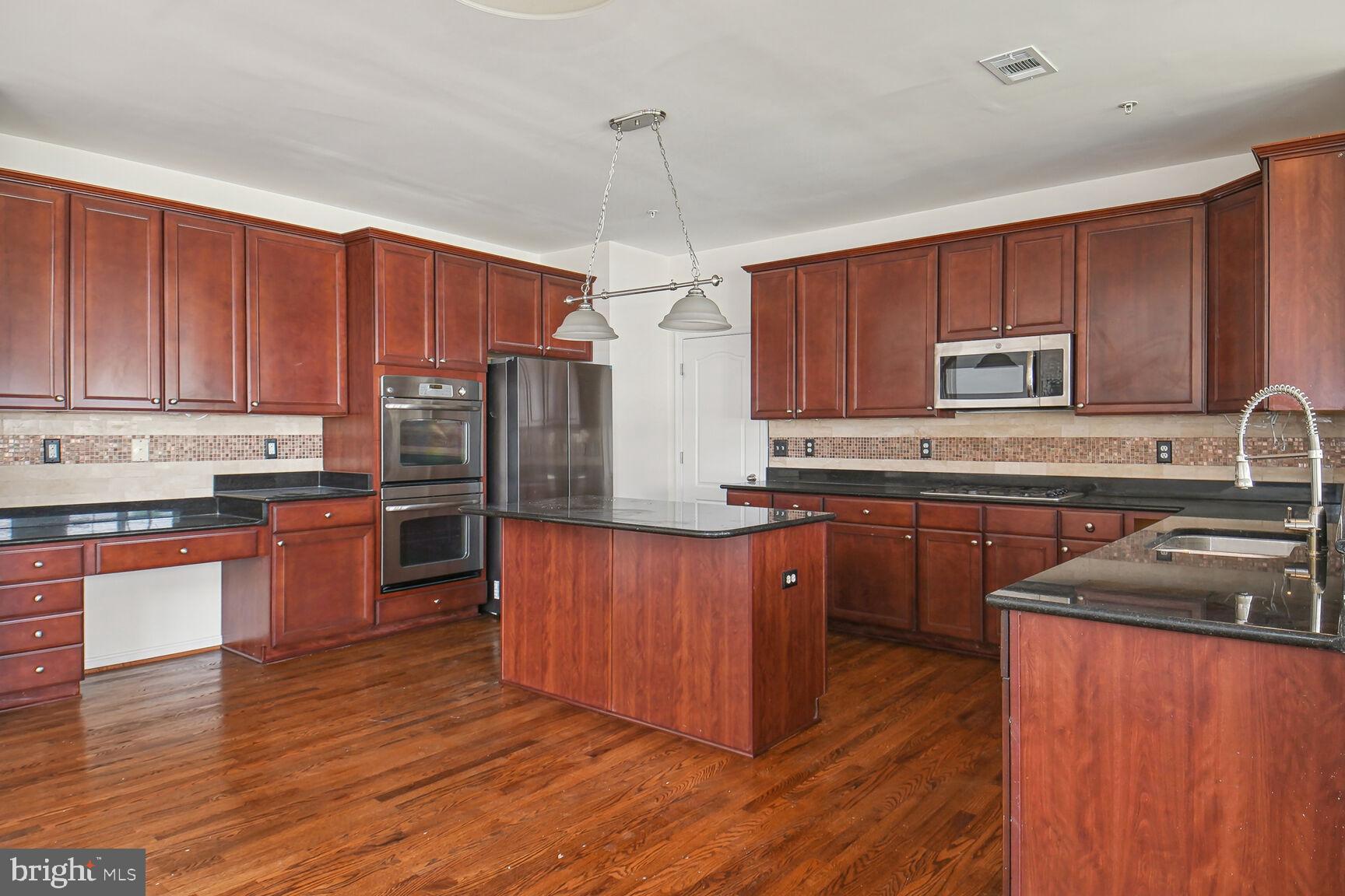 LAKEVIEW AT BRANDYWINE - Residential