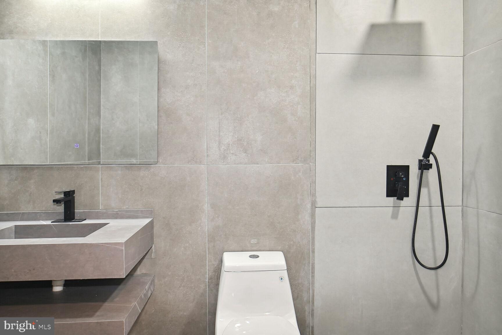 LAKEVIEW AT BRANDYWINE - Residential