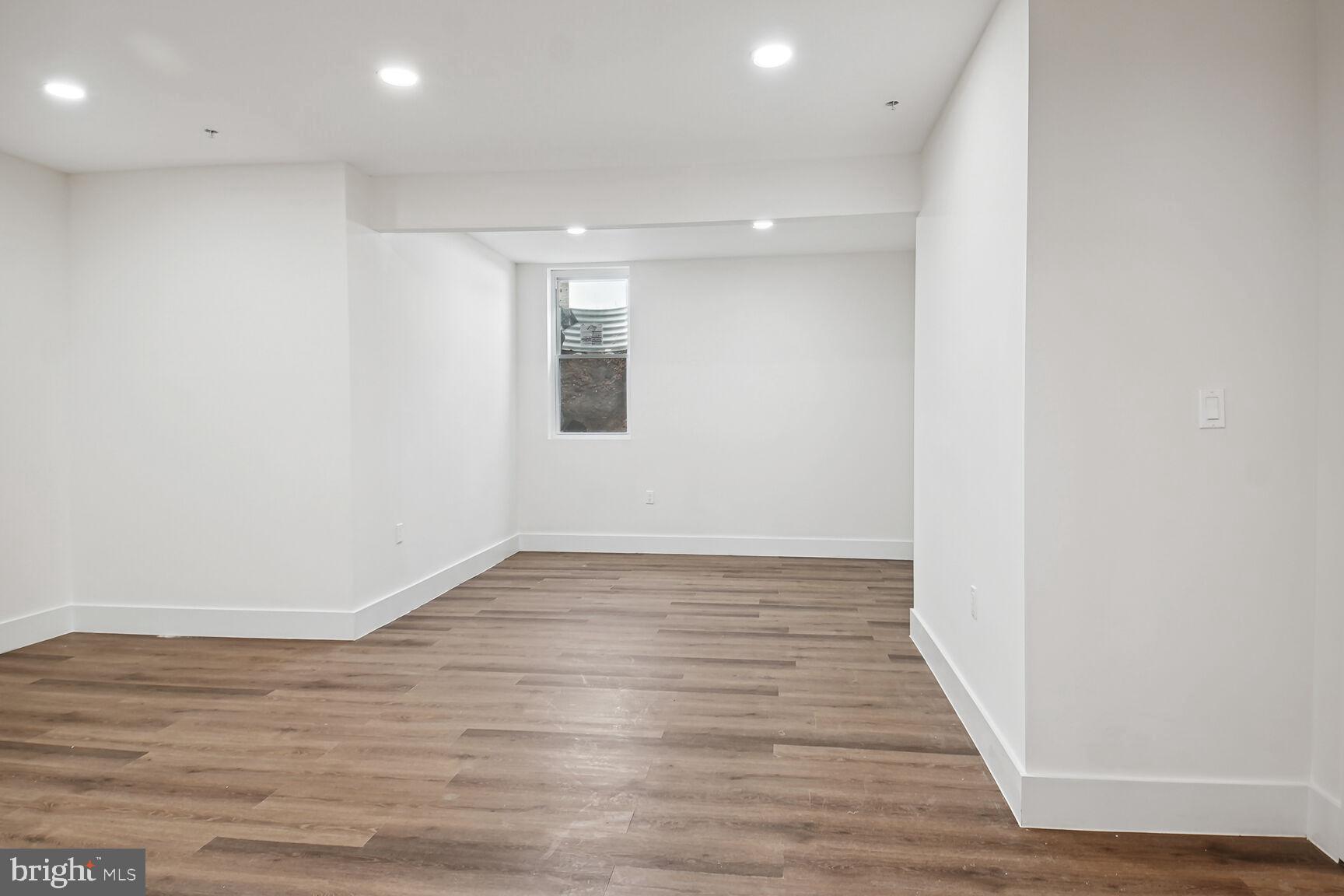 LAKEVIEW AT BRANDYWINE - Residential