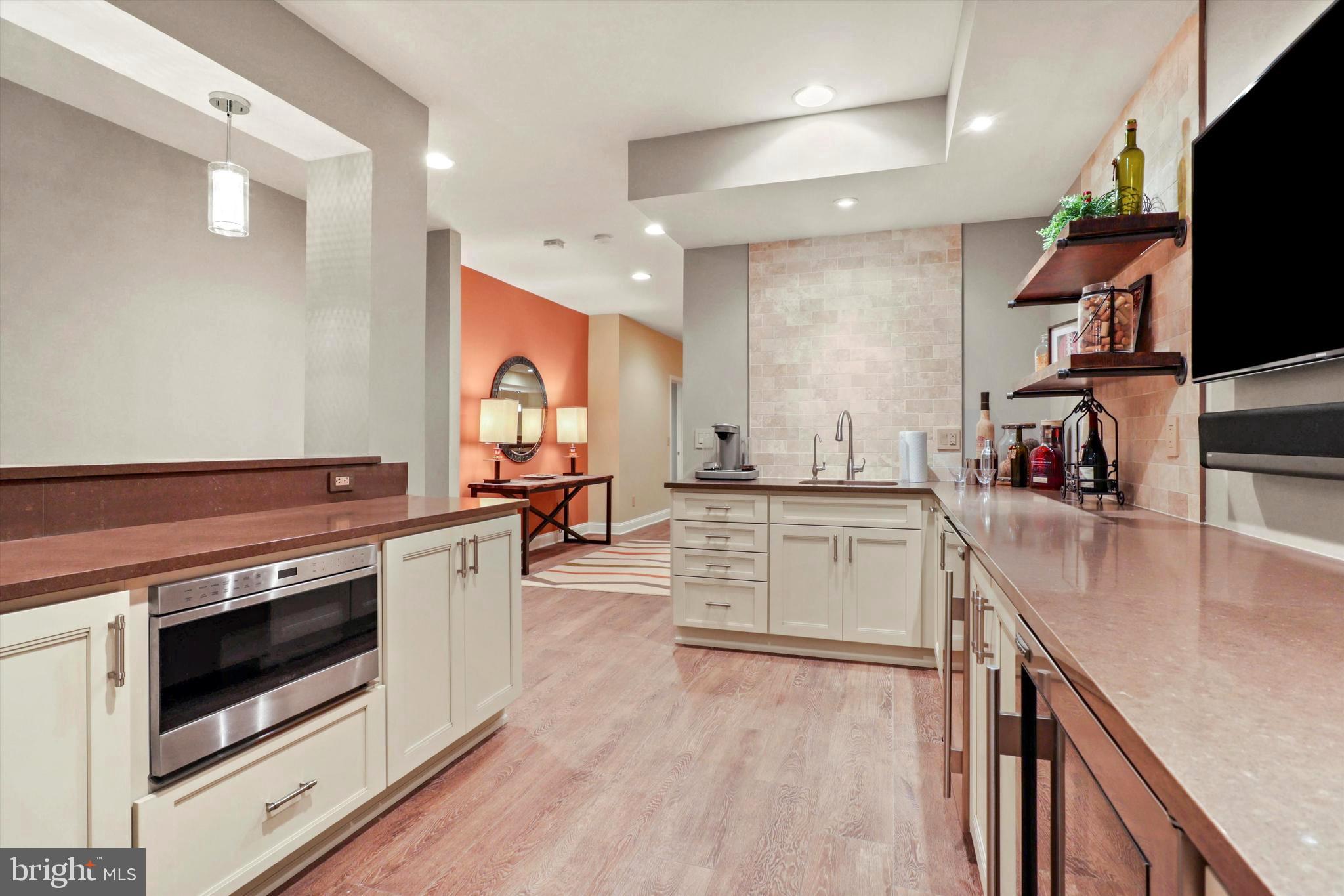 OAK HILL ESTATES - Residential