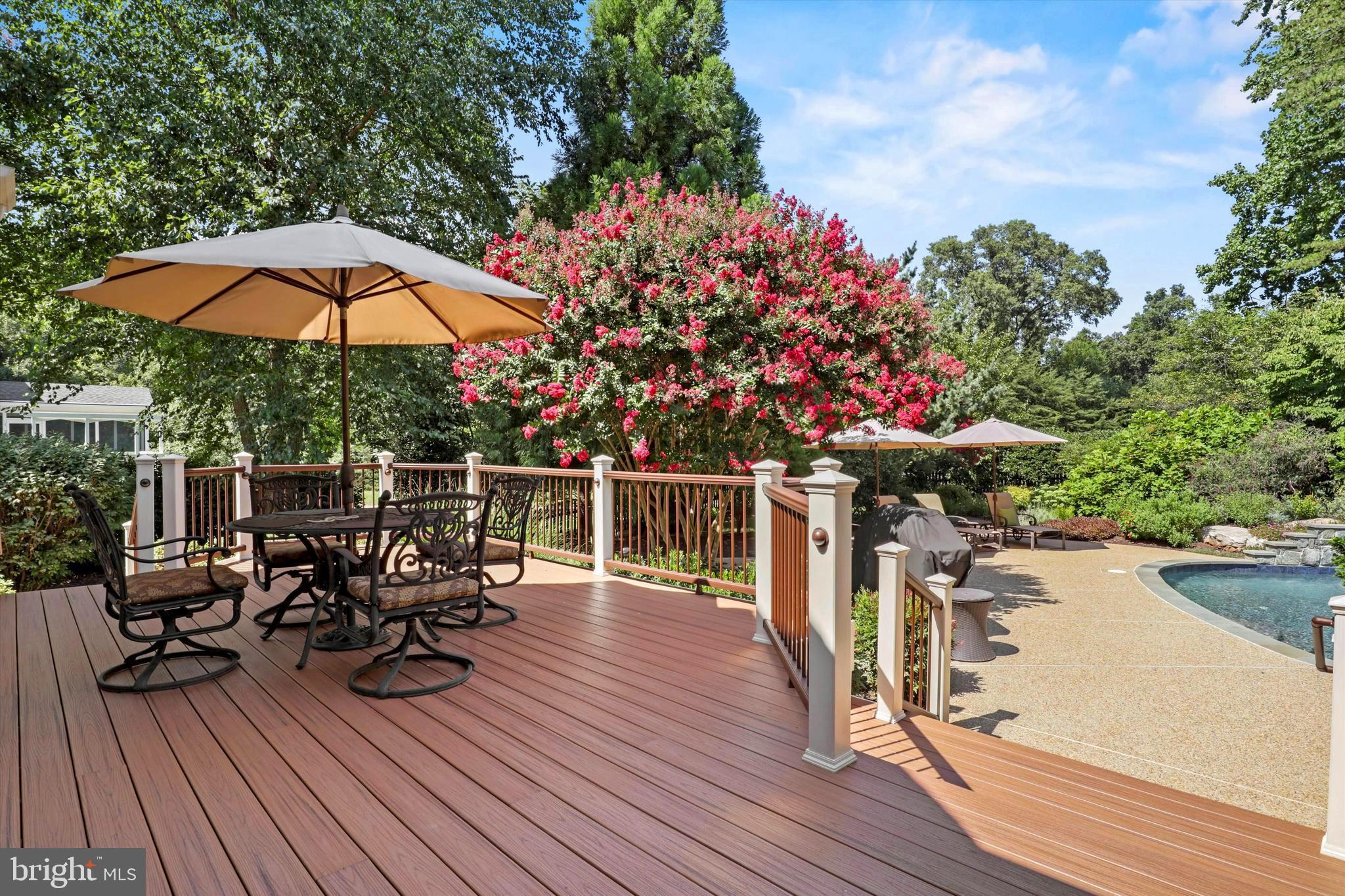 OAK HILL ESTATES - Residential