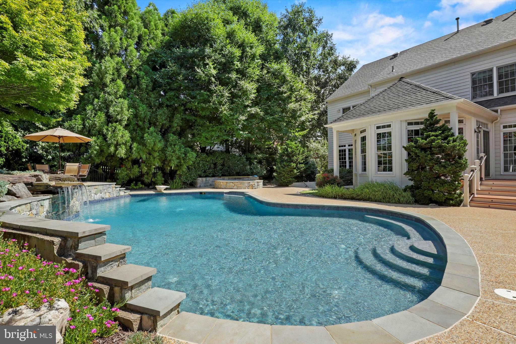 OAK HILL ESTATES - Residential