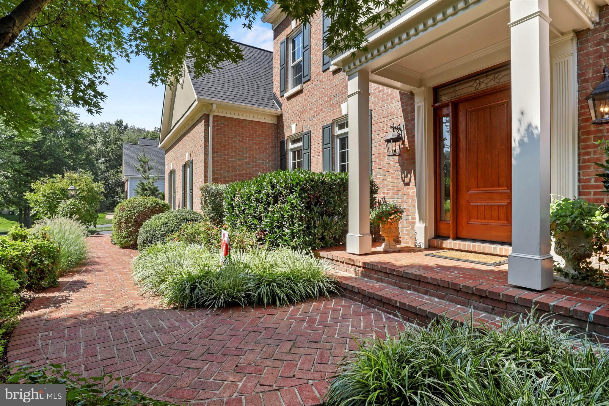 OAK HILL ESTATES - Residential